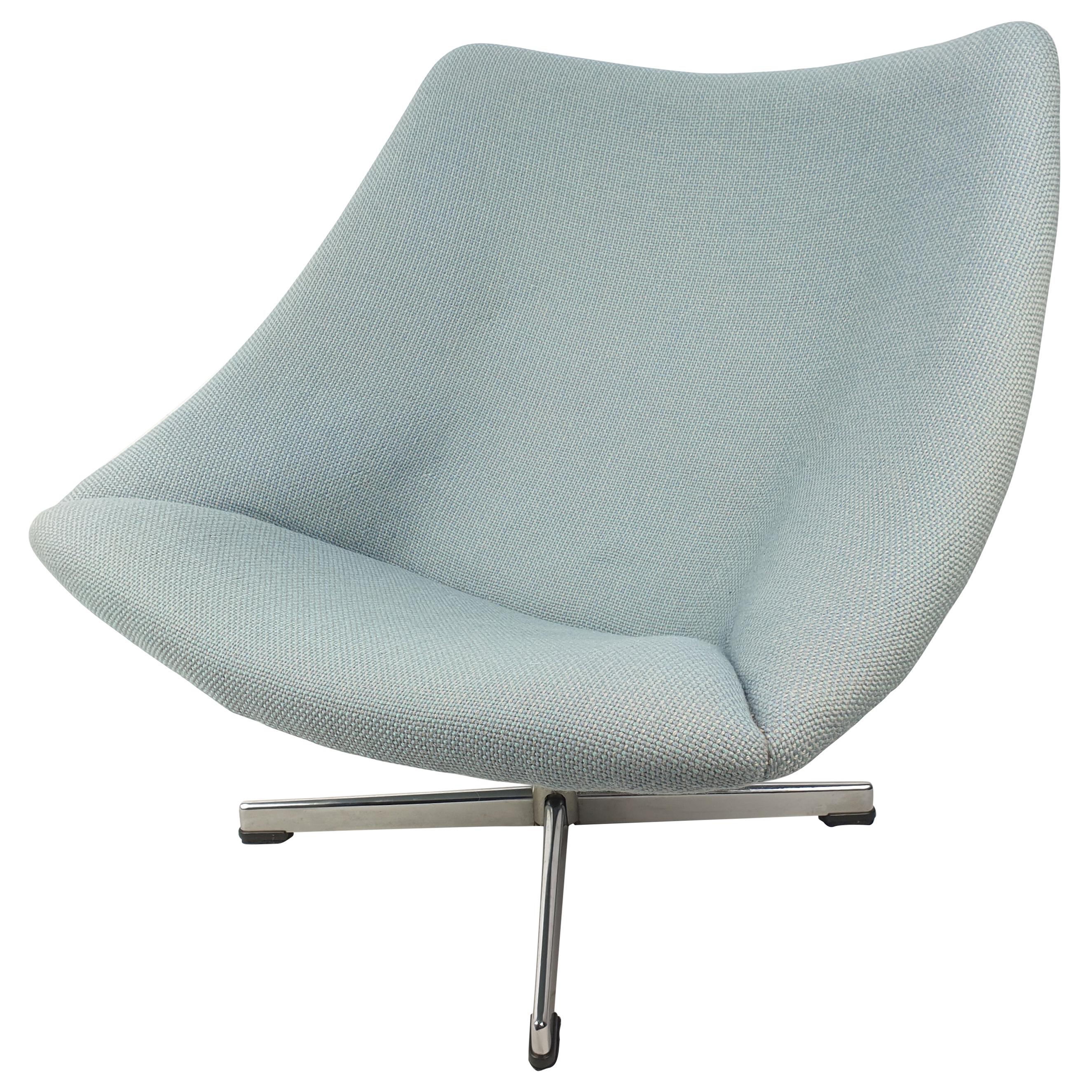 Oyster Chair with Cross Base by Pierre Paulin for Artifort, 1965 For Sale