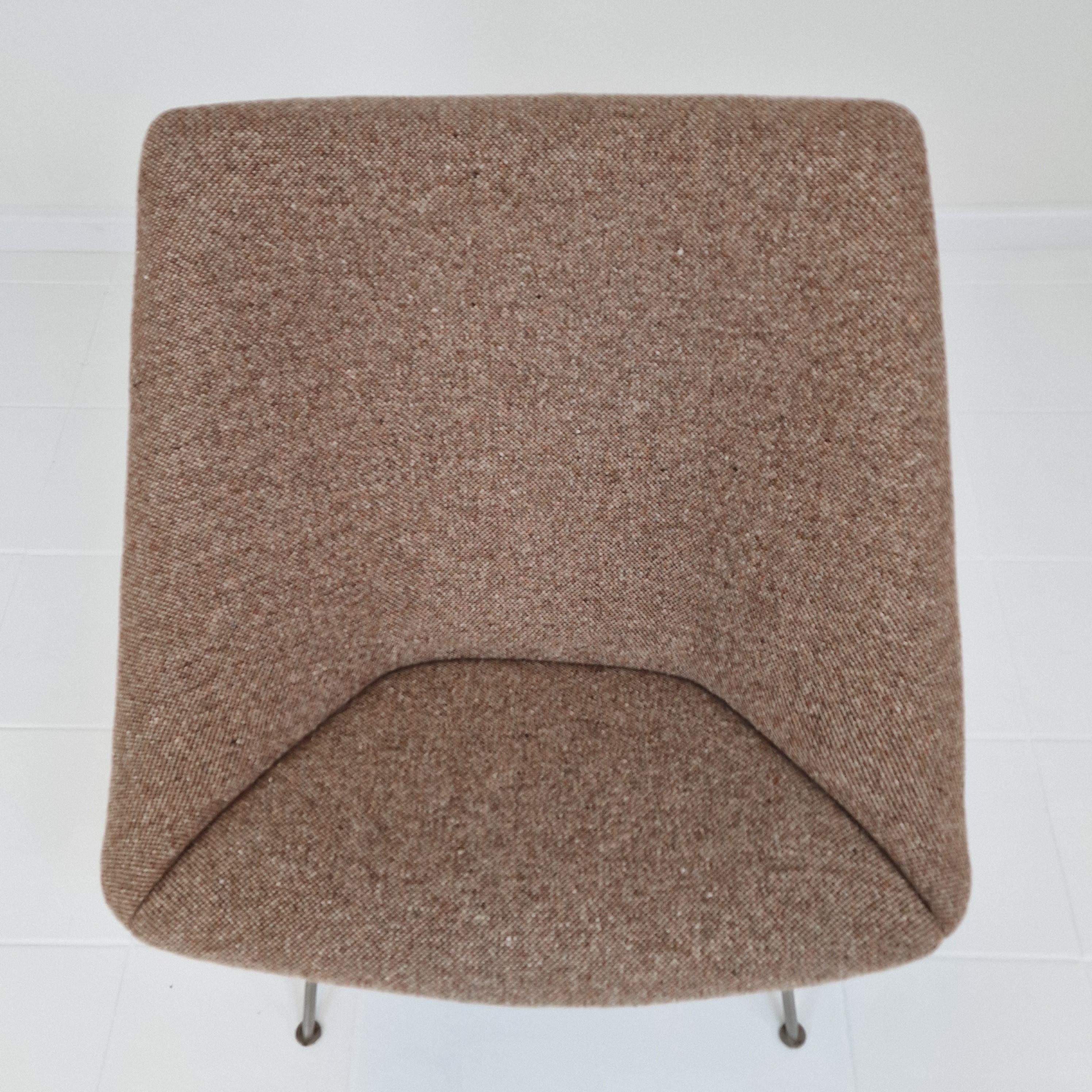 Oyster Chair with Ottoman by Pierre Paulin for Artifort, 1960s For Sale 3