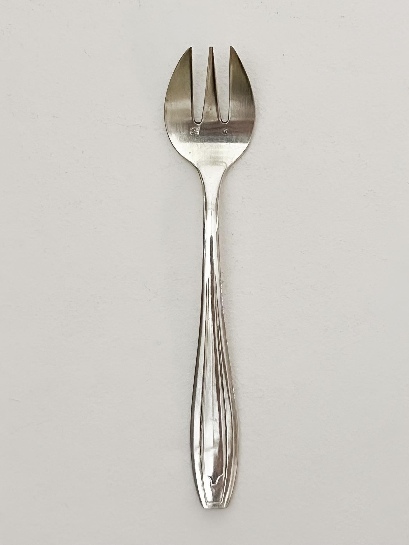 Oyster forks, set of 12 For Sale 2