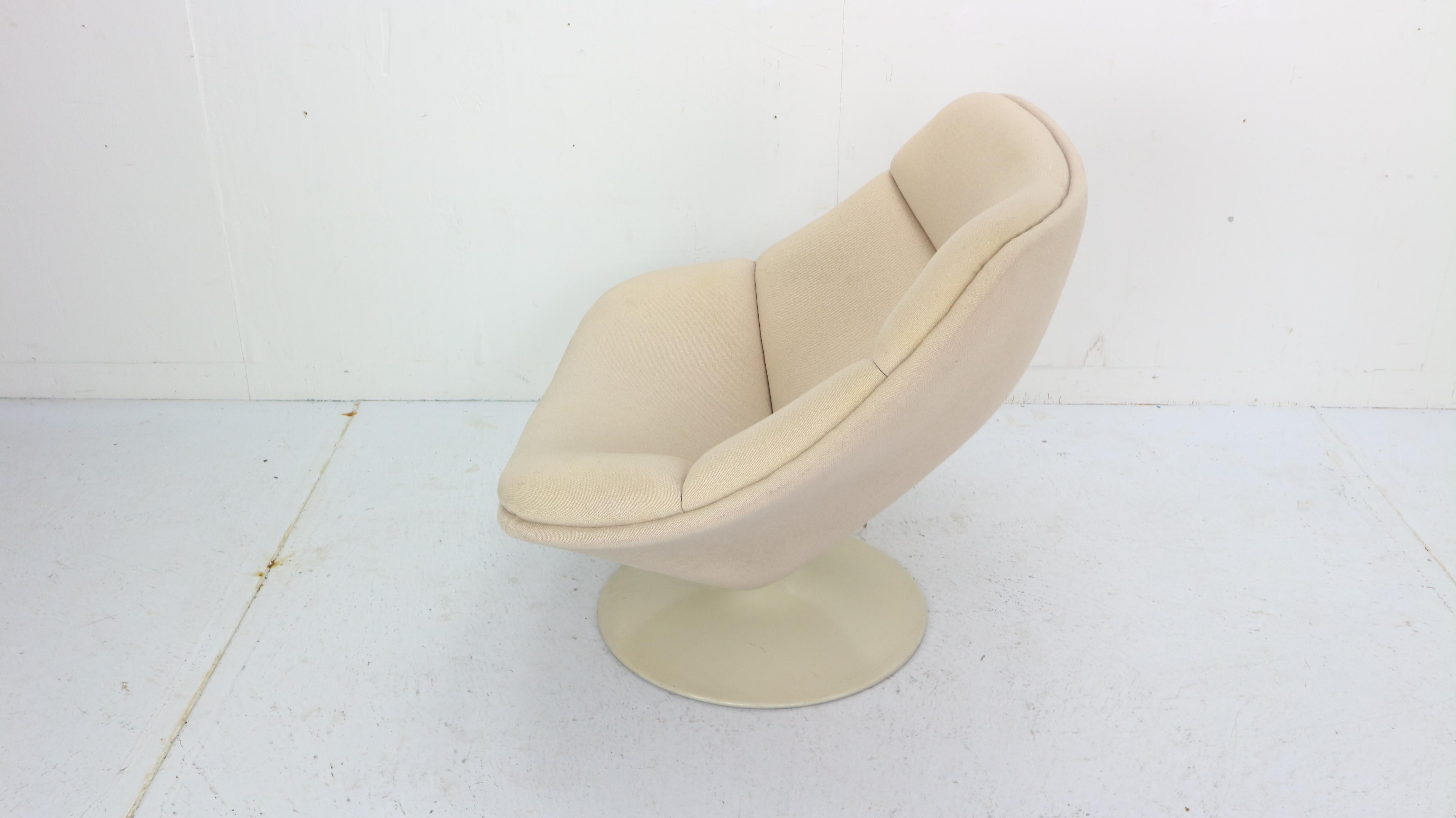 Oyster Lounge Chair By Pierre Paulin For Artifort #557 Model, 1960s Netherlands  1