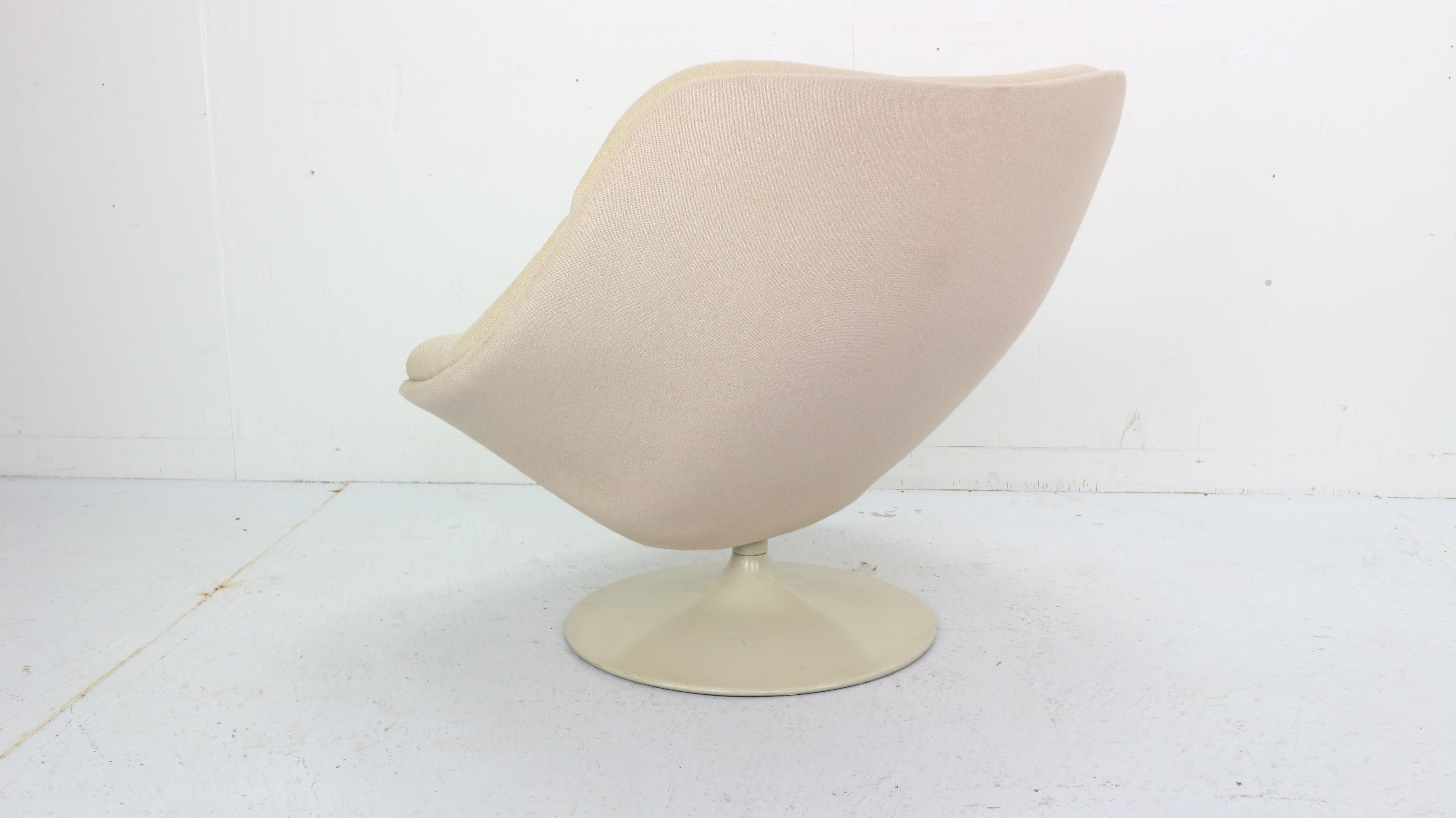 Oyster Lounge Chair By Pierre Paulin For Artifort #557 Model, 1960s Netherlands  2