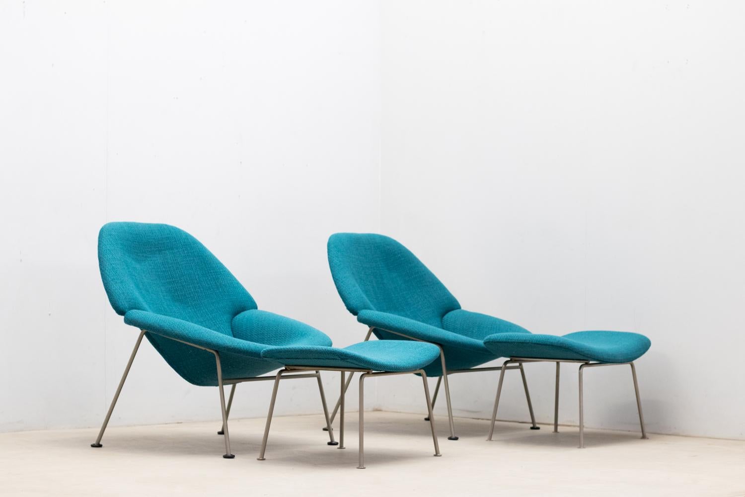 F555 Lounge Chair by Pierre Paulin for Artifort For Sale 2