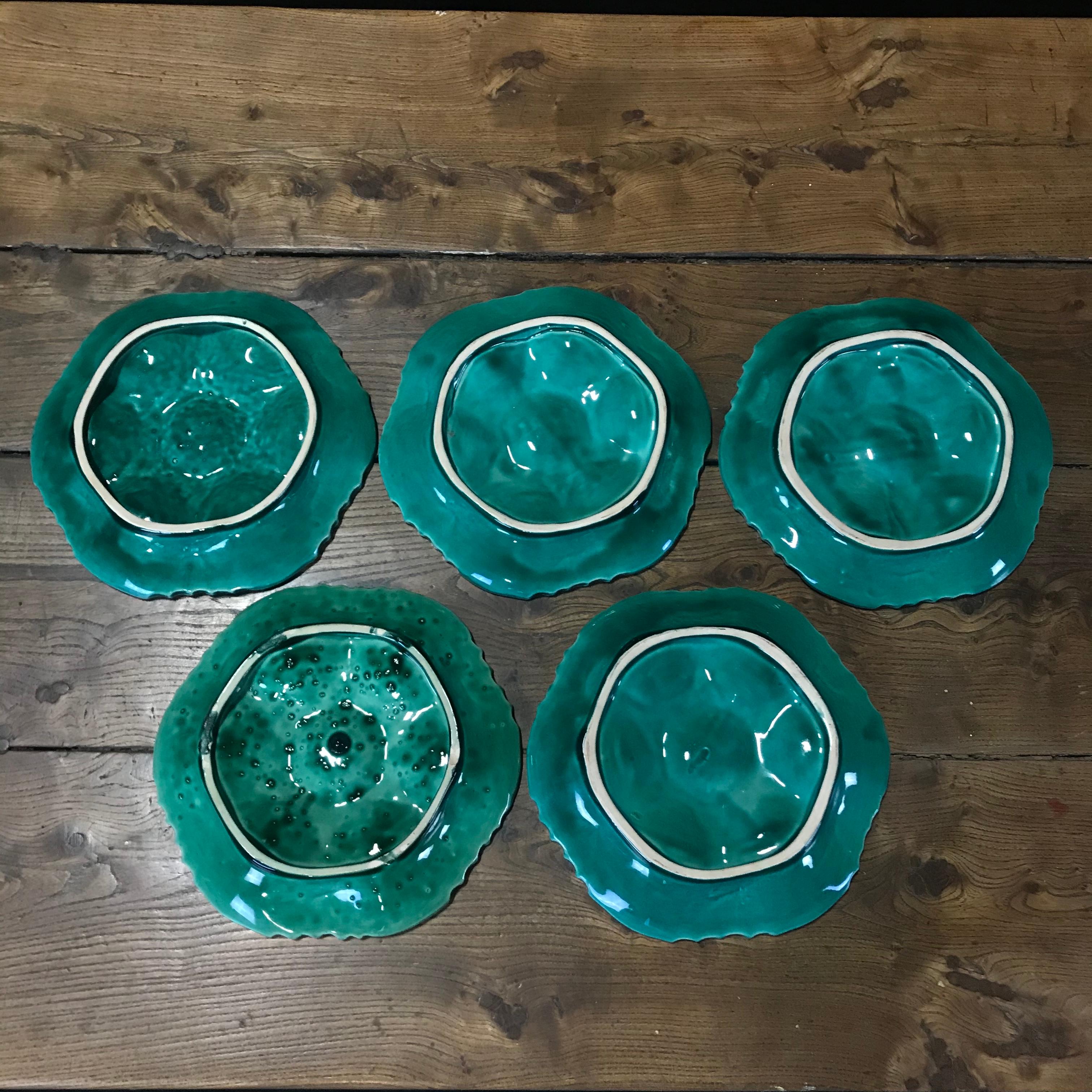 Early 20th Century Oyster Lovers Set of 10 Provencal French Green Plates
