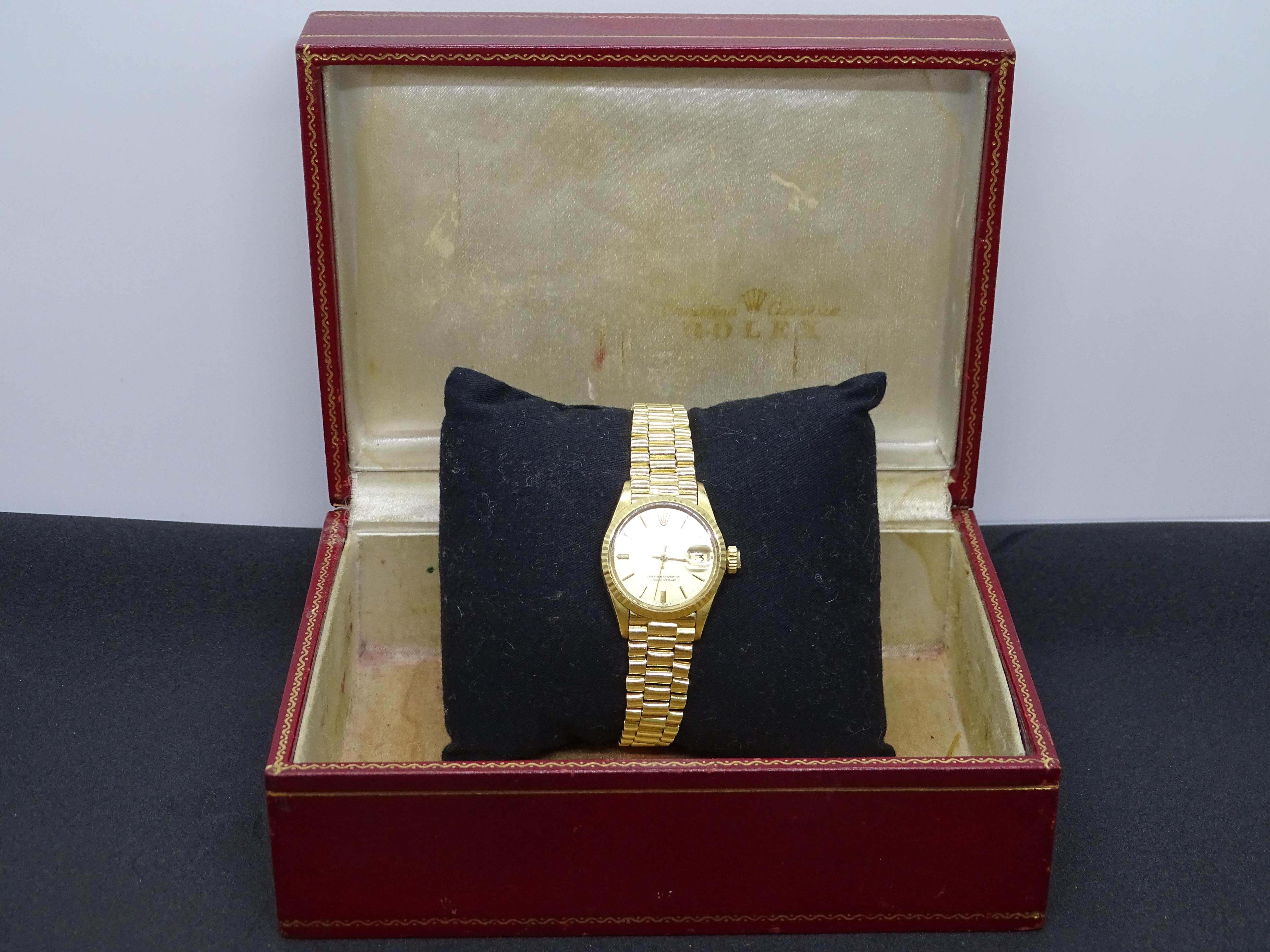 Oyster Perpetual Datejust Gold Watch, Jewelry, 70s For Sale 7