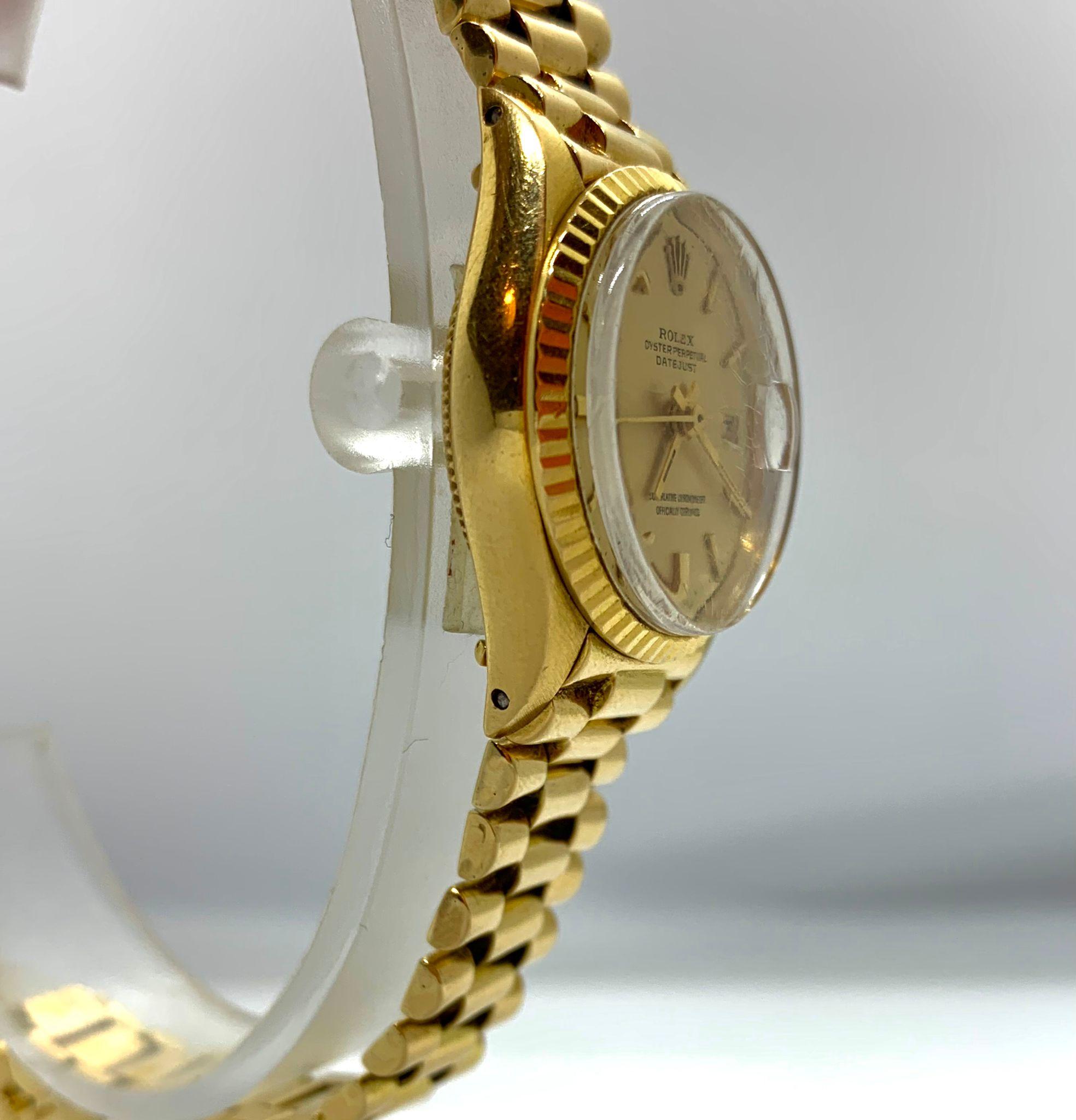 Hand-Crafted Oyster Perpetual Datejust Gold Watch, Jewelry, 70s For Sale