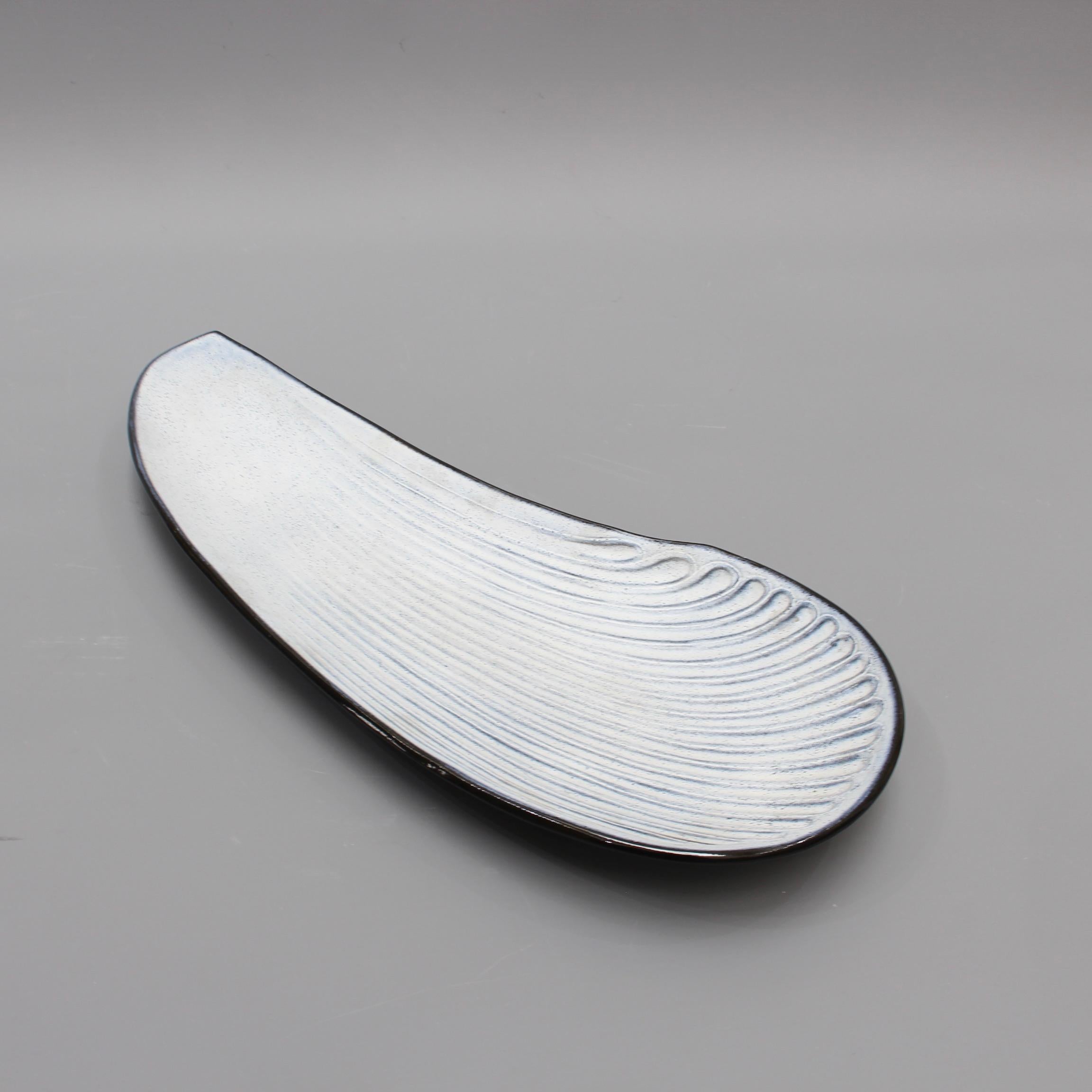 Mid-20th Century Oyster Shell Shaped Ceramic Tray by Marcel Guillot, circa 1960s