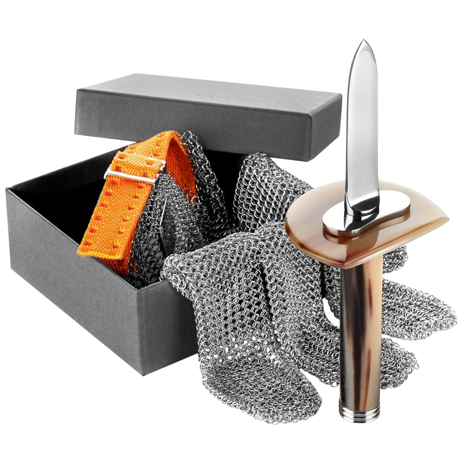Oyster Shucking Set in Corno Italiano and Stainless Steeel, Mod. 511 For Sale