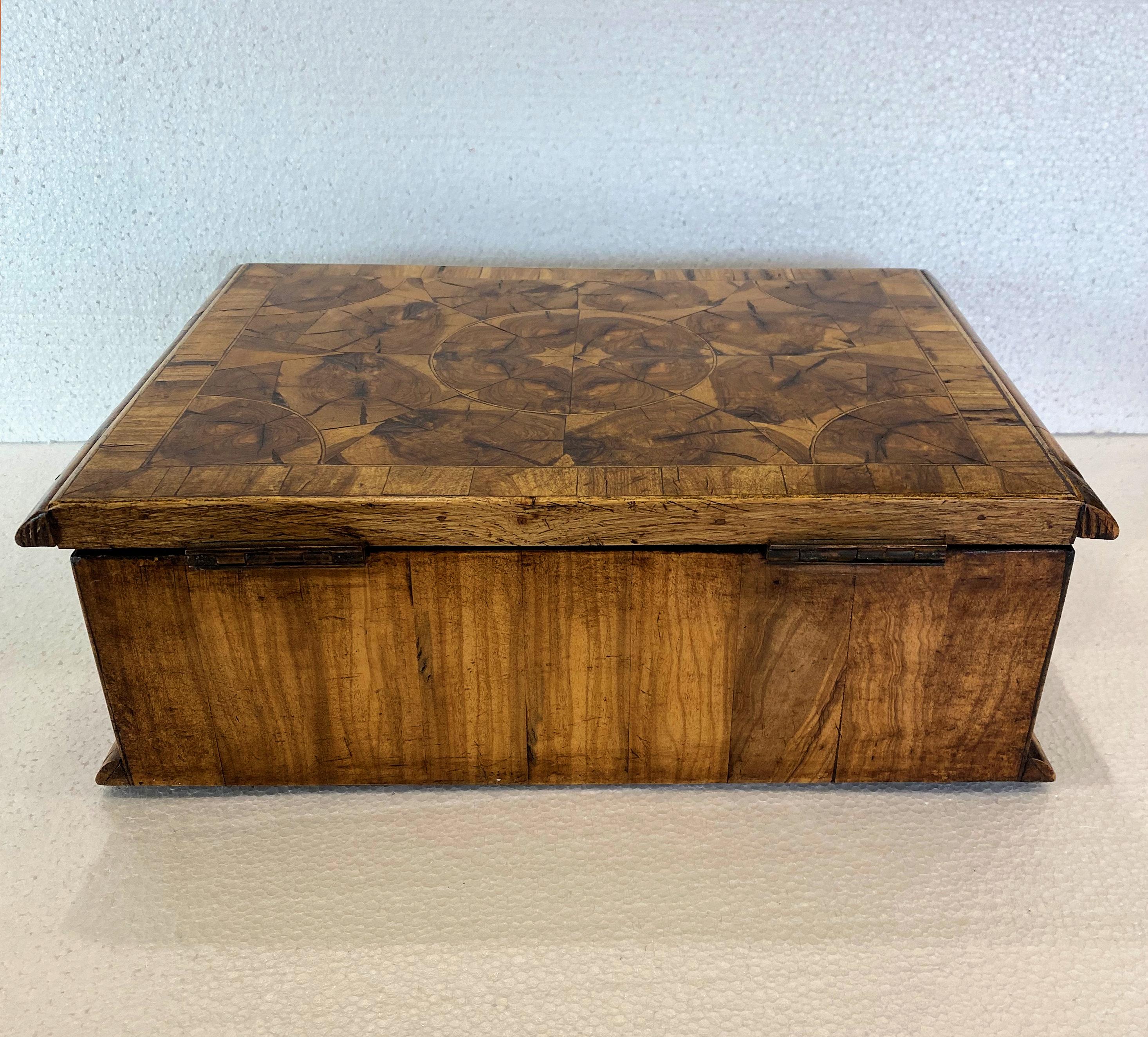 Oak Oyster Veneered Antique Styled Jewellery Box For Sale