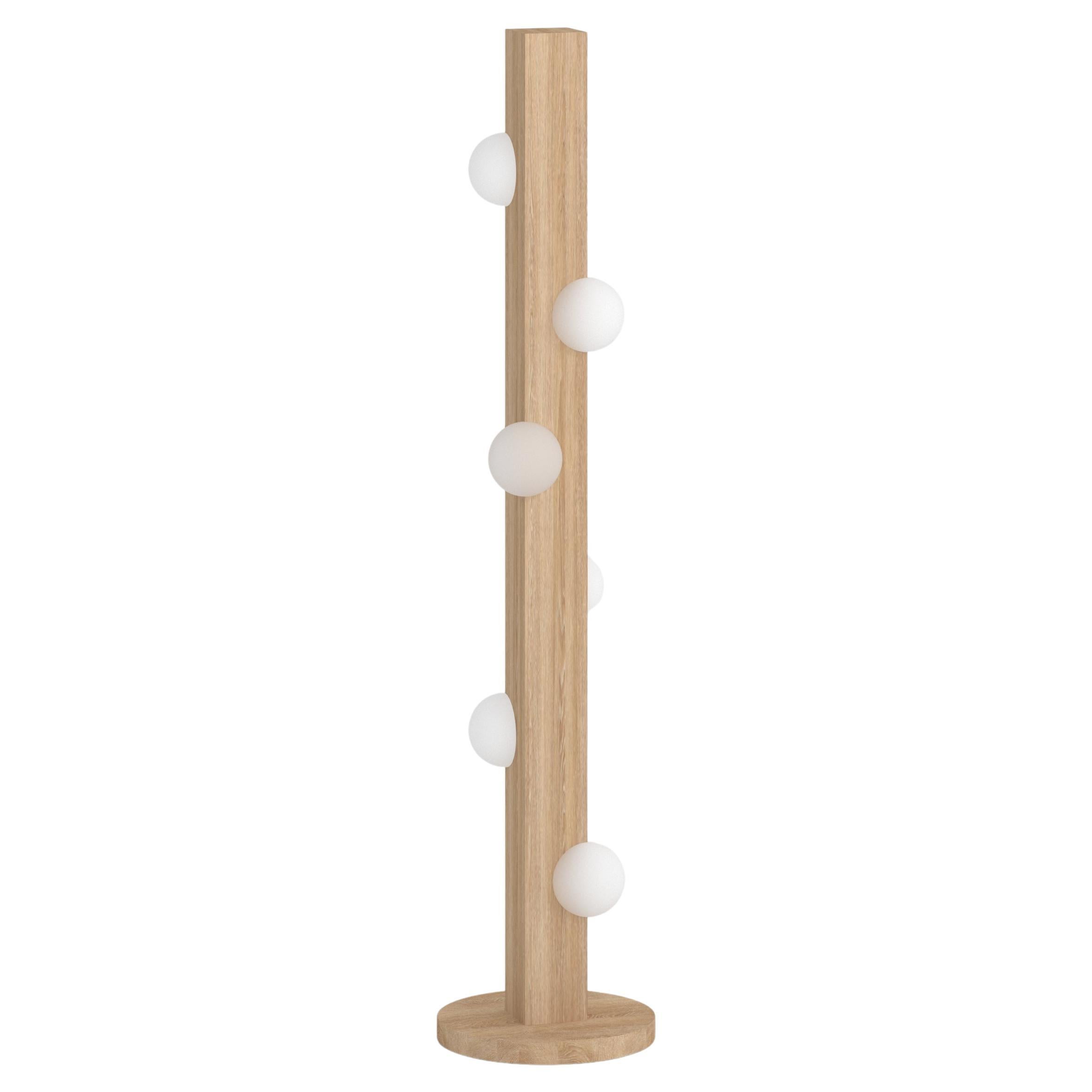 Stehlampe aus Austernholz von Atelier Areti