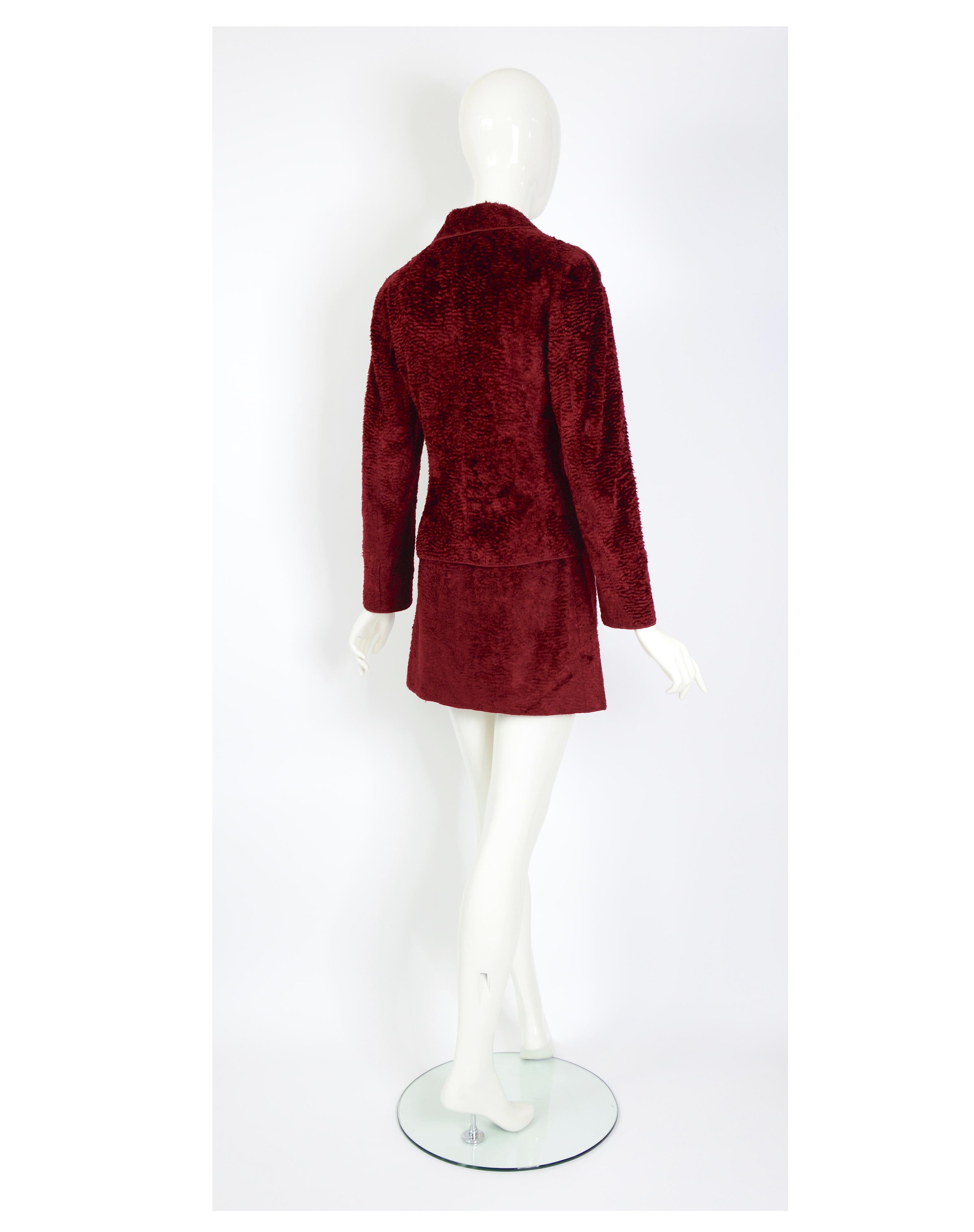 Ozbek by Rifat Ozbek vintage 90s burgundy cotton faux fur astrakhan suit en vente 3