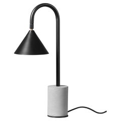 Lampada da tavolo Ozz di Paolo Cappello e Simone Sabatti