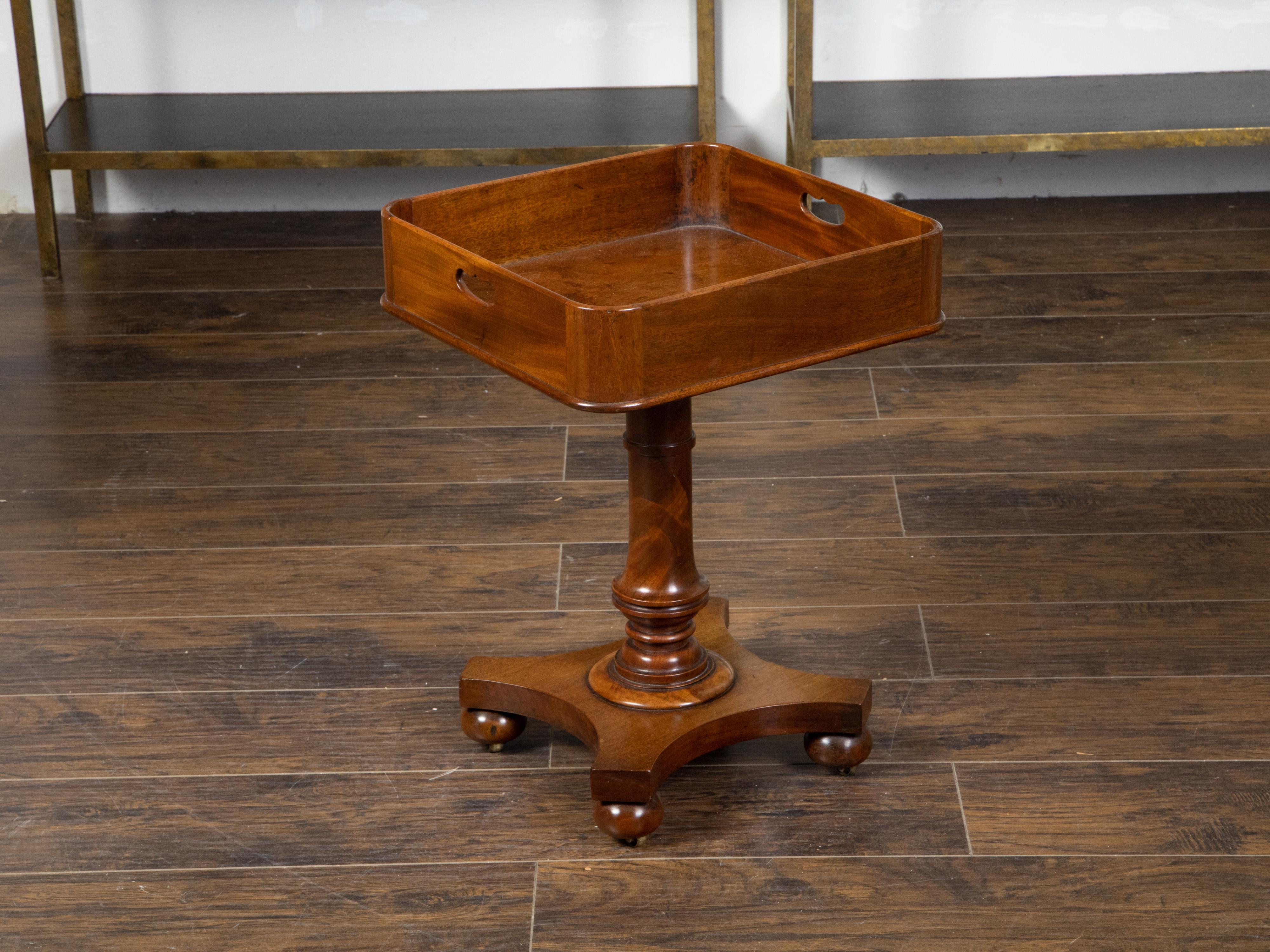 English 19th Century Tray Top Table with Pedestal and Quadripartite Base For Sale 1