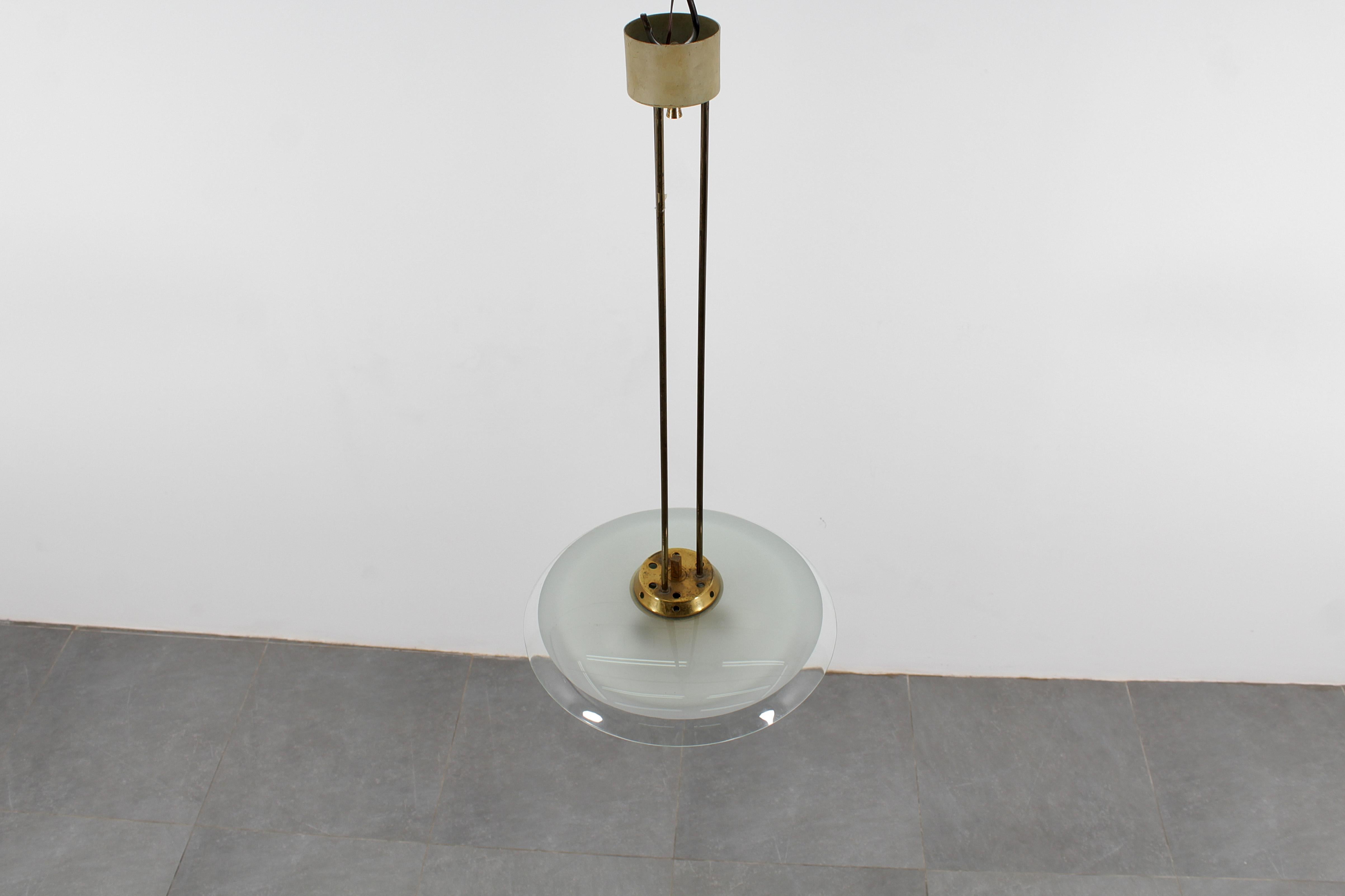 Italian P. Chiesa for Fontana Arte (attr.) Brass & Curved Glass Chandelier 40s Italy For Sale