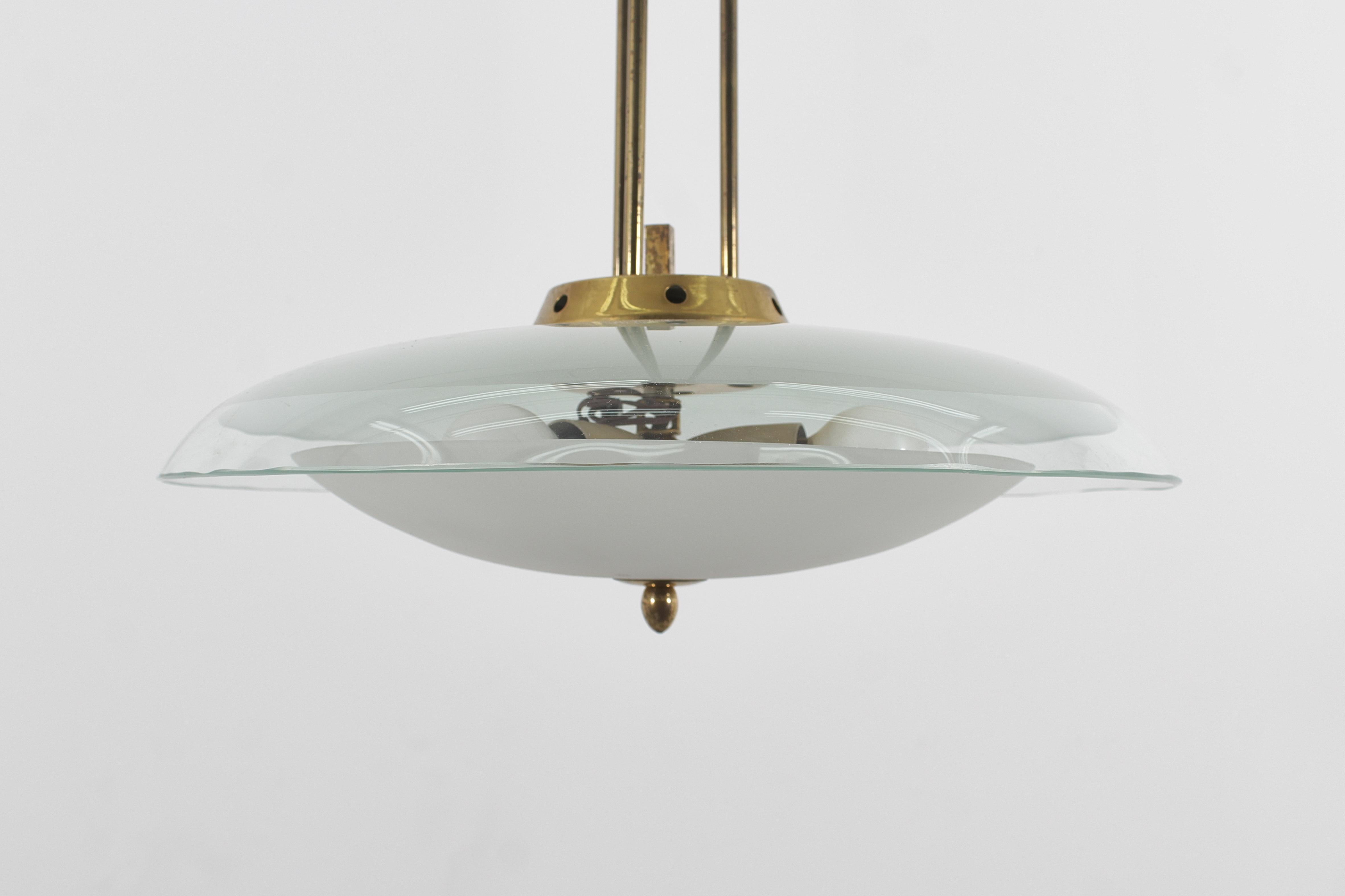 P. Chiesa for Fontana Arte (attr.) Brass & Curved Glass Chandelier 40s Italy For Sale 1