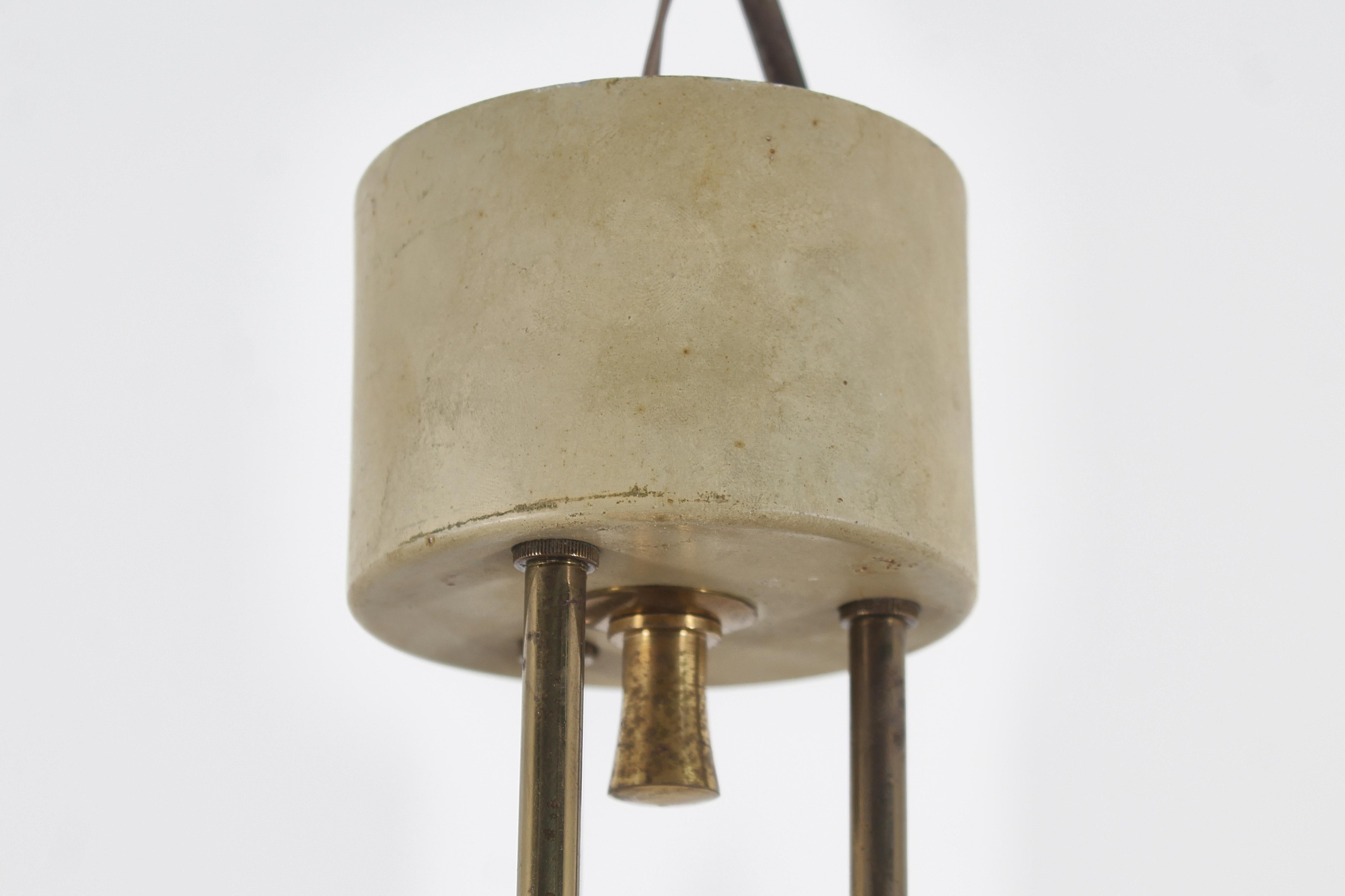 P. Chiesa for Fontana Arte (attr.) Brass & Curved Glass Chandelier 40s Italy For Sale 2