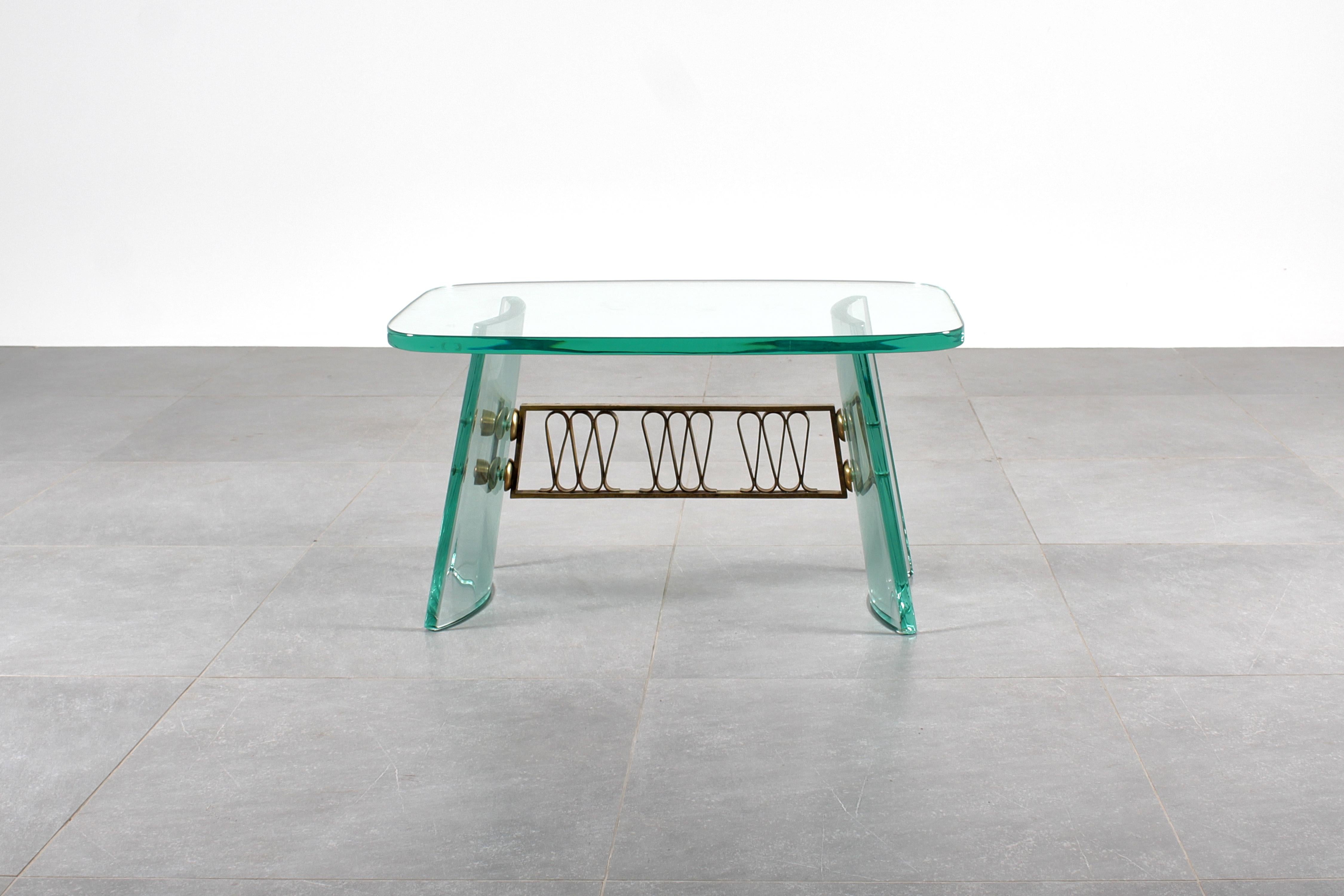P. Chiesa für Fontana Arte: Couchtisch aus geschwungenem Glas und Messing, Italien, 40er-Jahre im Angebot 10
