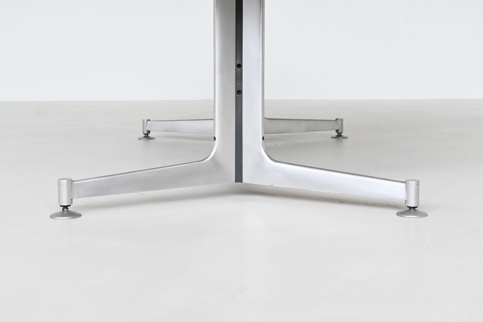P. Fabricius & J. Kastholm dining table Kill International Germany 1970 For Sale 8
