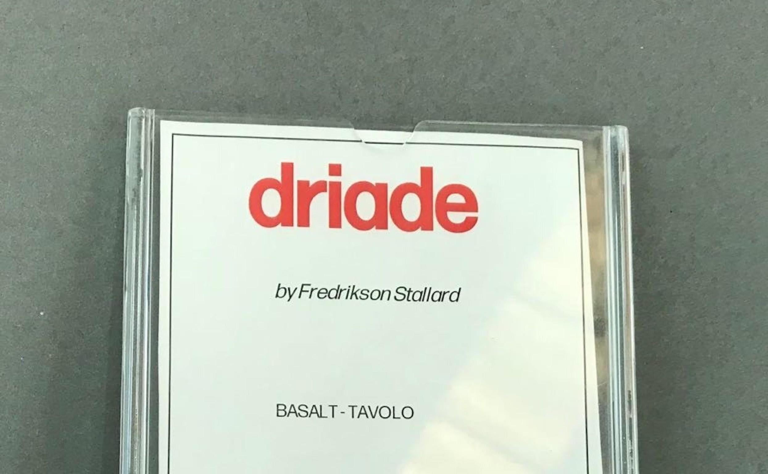 Tisch Basalt-Tisch Modell von Fredrikson Stallard für Driade, Italien (Stahl) im Angebot