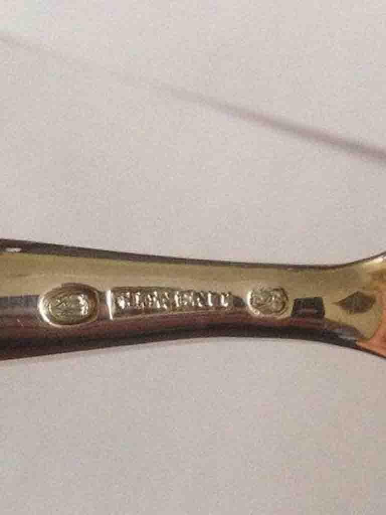 P. Paletta per briciole in argento di Hertz del 1870.

 