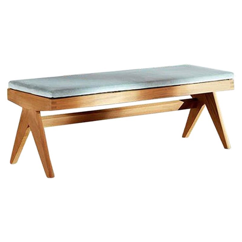 Banc civil P. Jeanneret, bois et canne viennoise tissée avec coussin par Cassina en vente