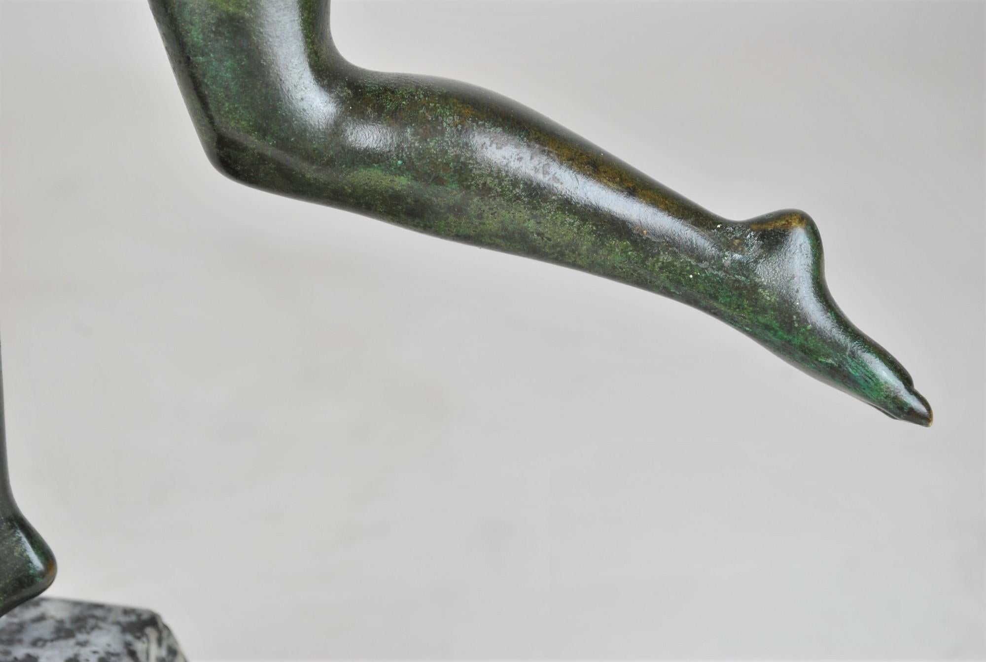 P Le Faguays, Woman with the Ball, Signed Bronze, Art Deco, 20th Century 6