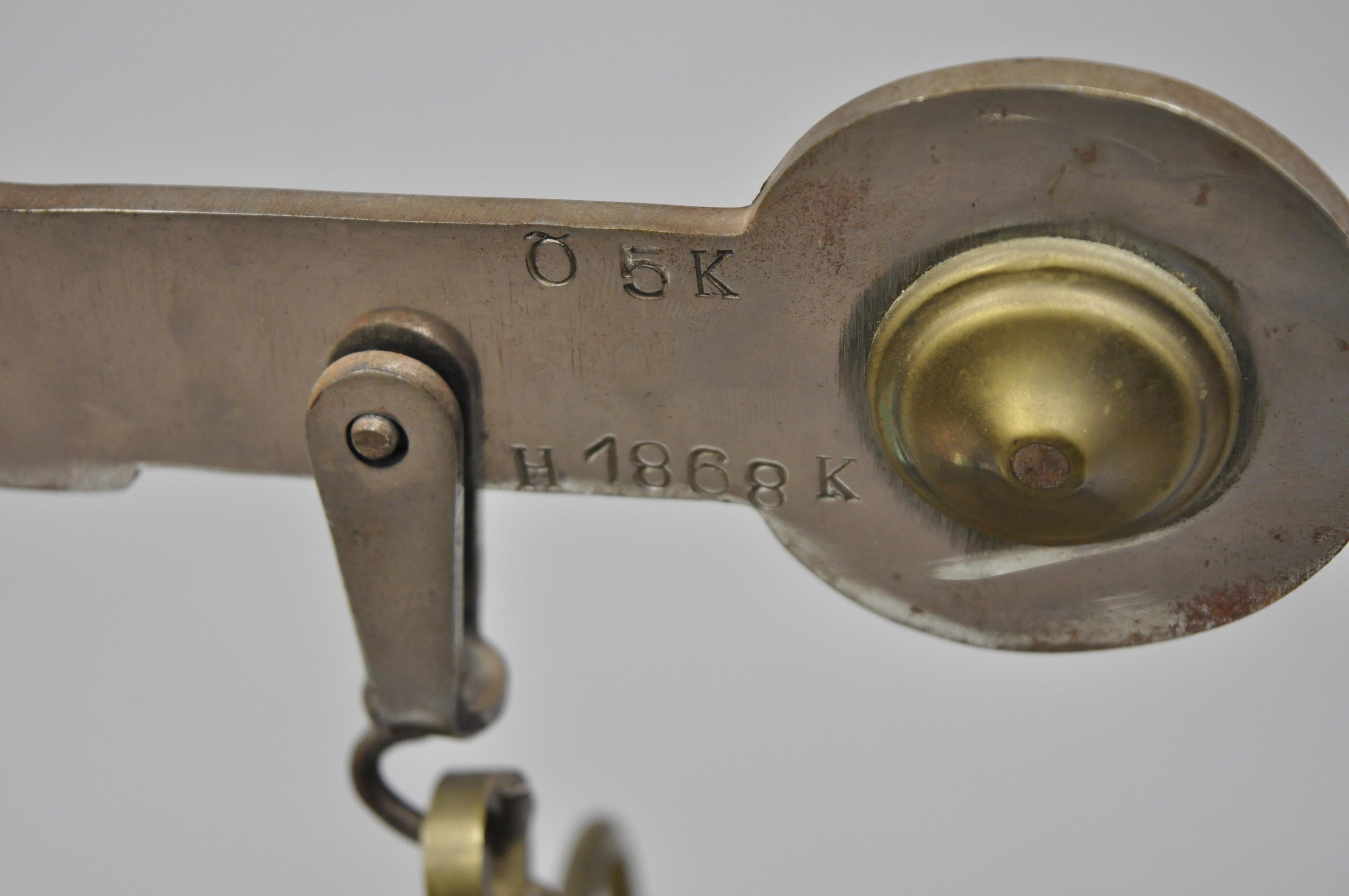 P. Quindici 19th Century Chilog Balance Scale Brass and Marble 2