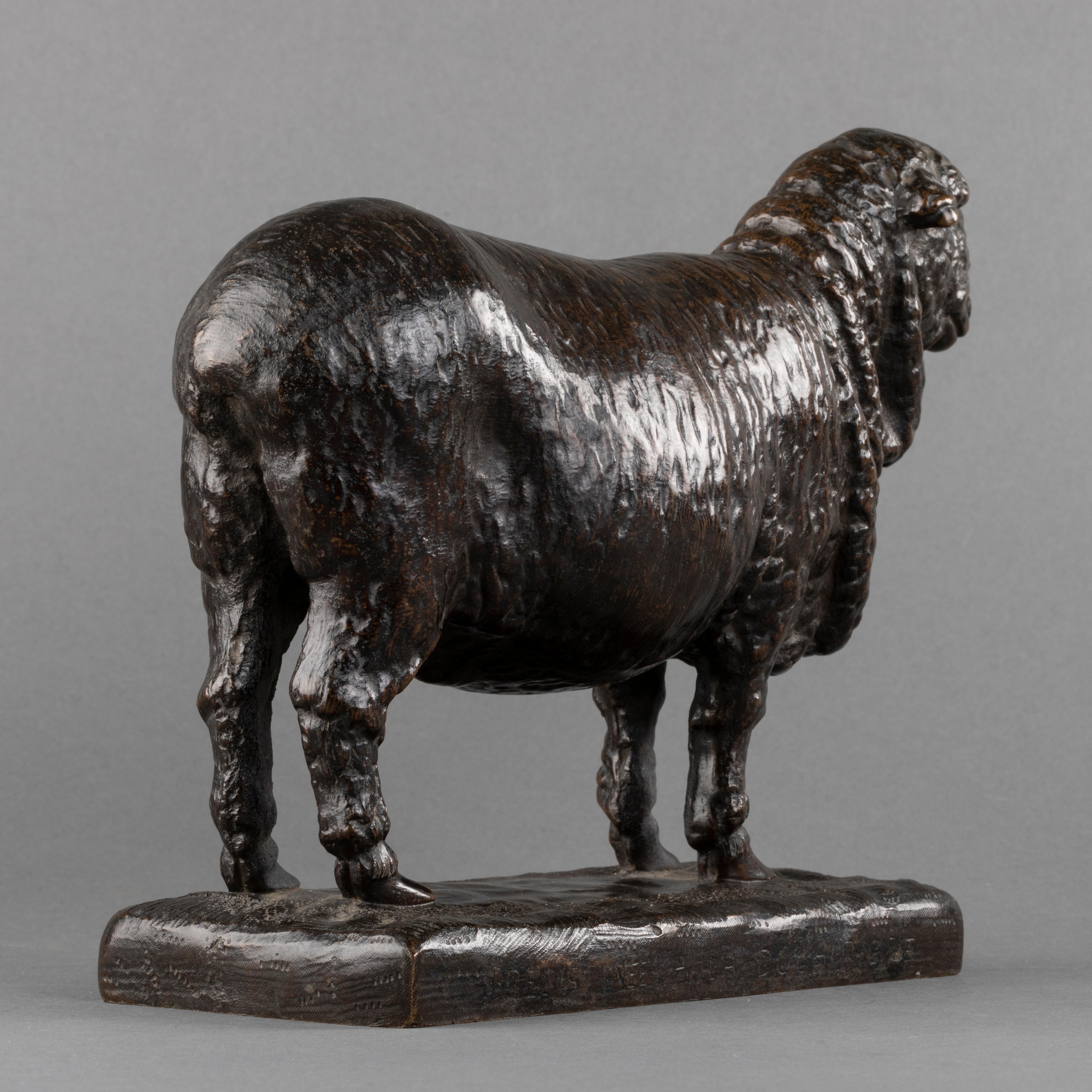 P-R Christophe (Attrib) : Rare ewe in black patinated bronze, circa 1925   In Good Condition For Sale In SAINT-OUEN-SUR-SEINE, FR