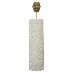 P01 Lámpara de sobremesa de escayola de Renzo Maar