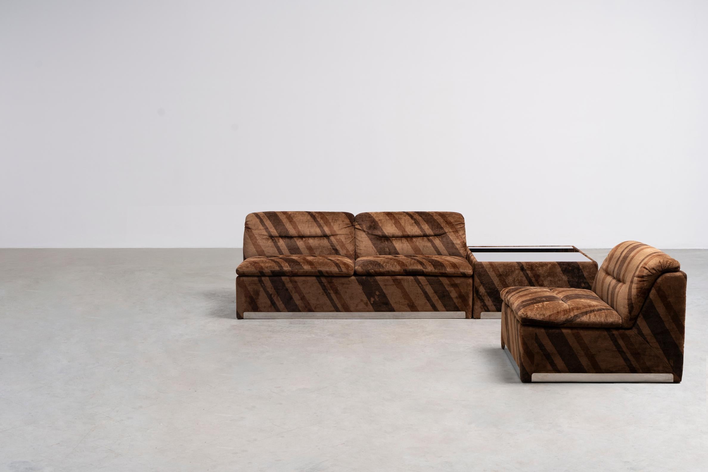 P10 Modular Sofa Group by Proposals - Giovanni Offredi For Sale 7