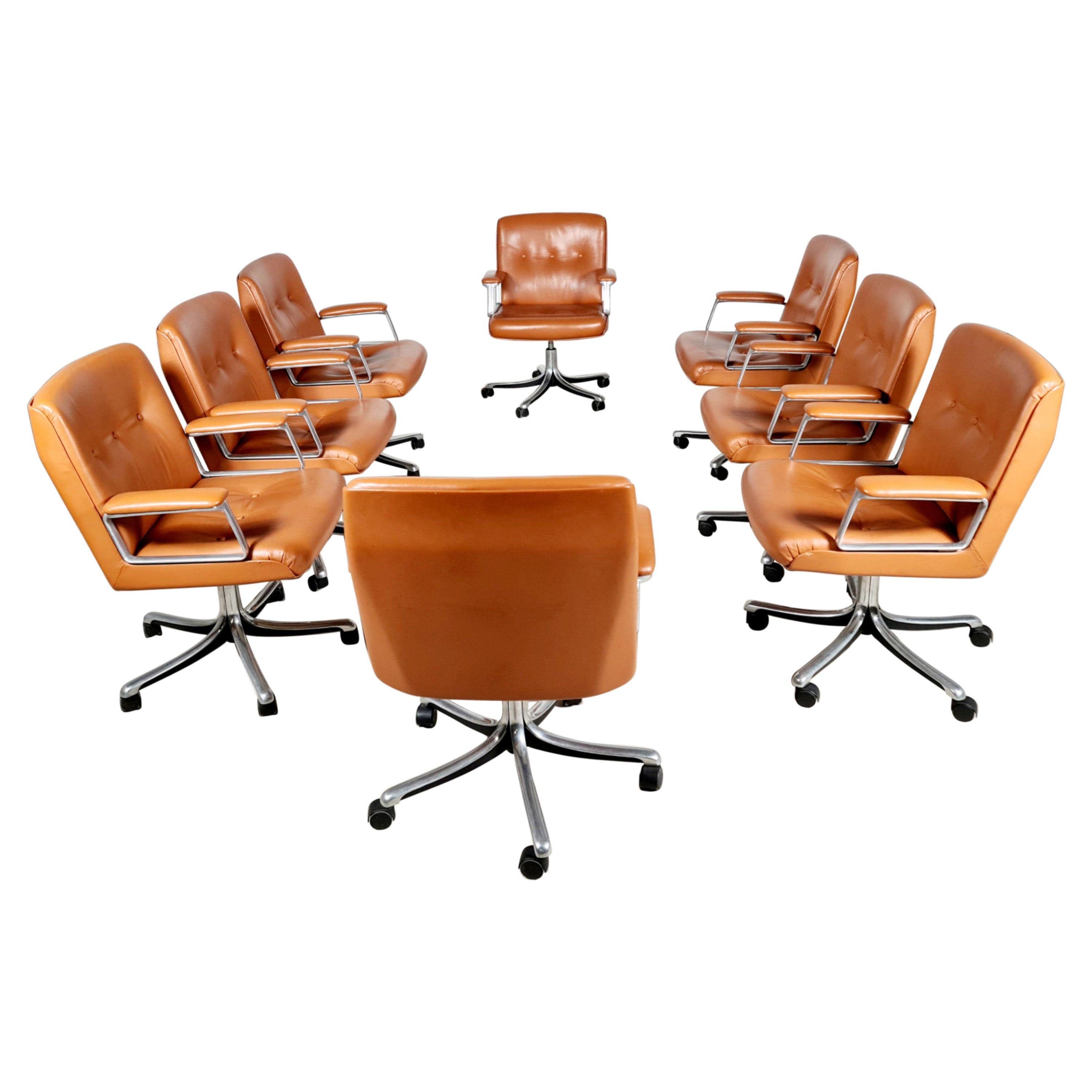 P128 Office Chairs by Osvaldo Borsani for Tecno, Italy, circa 1970s