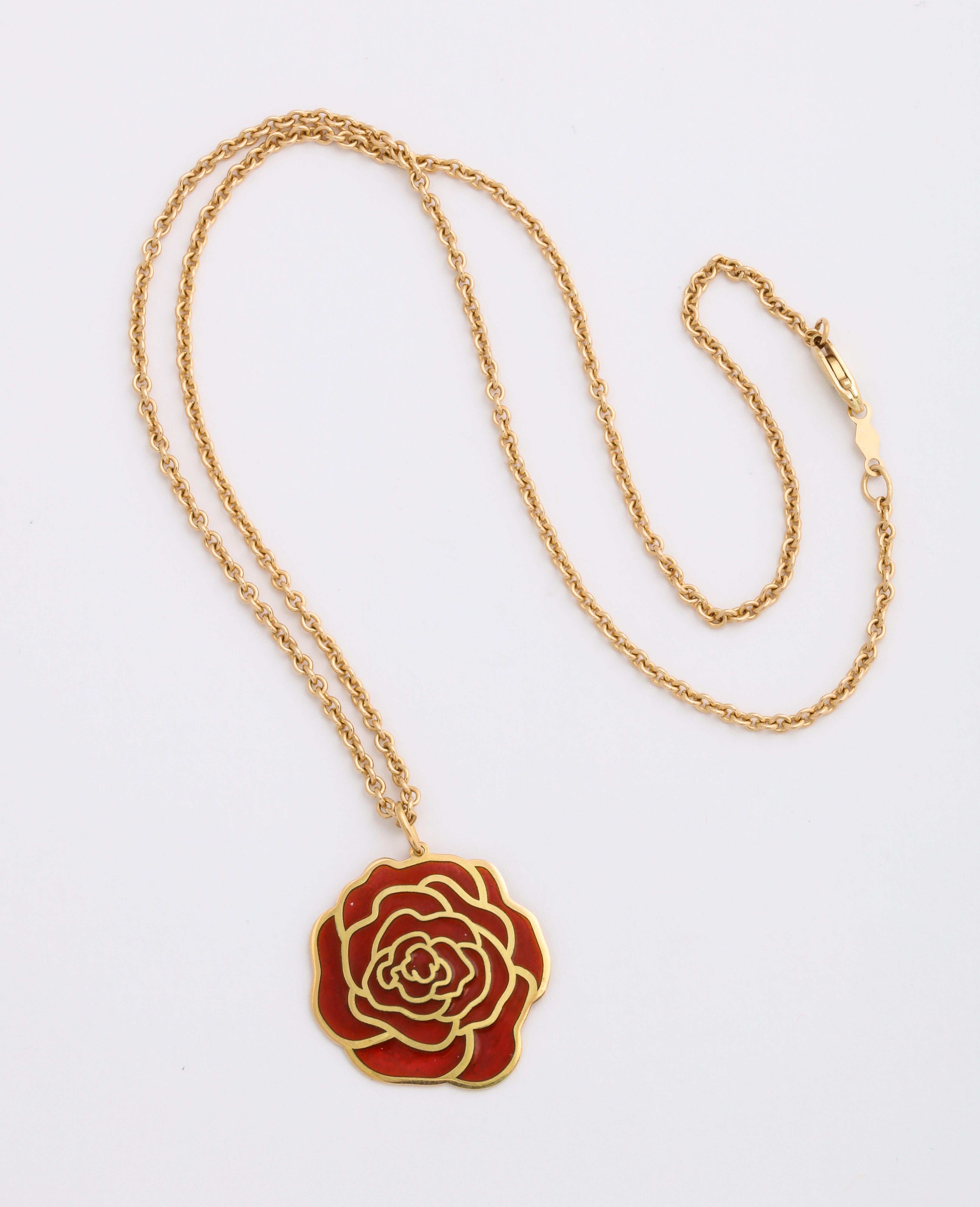 French Plique-a-jour Enameled 18k Gold Rose Pendant, Paris For Sale 1