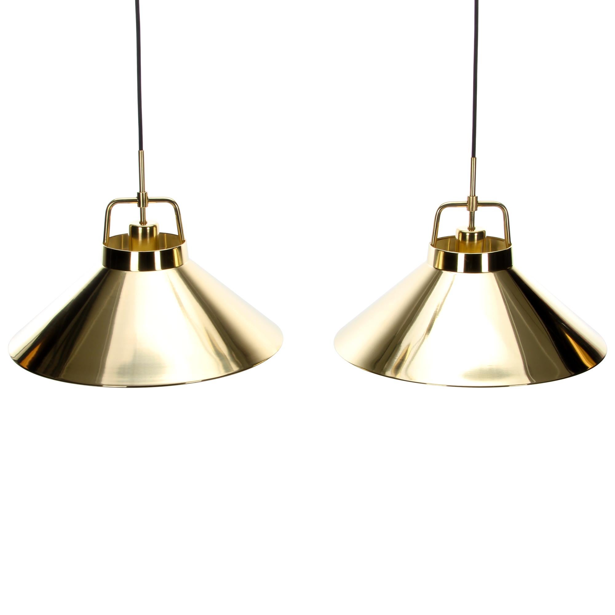 P295 Pendant Pair by Fritz Schlegel in 1938 for Lyfa with Brass Suspensions In Good Condition In Brondby, Copenhagen
