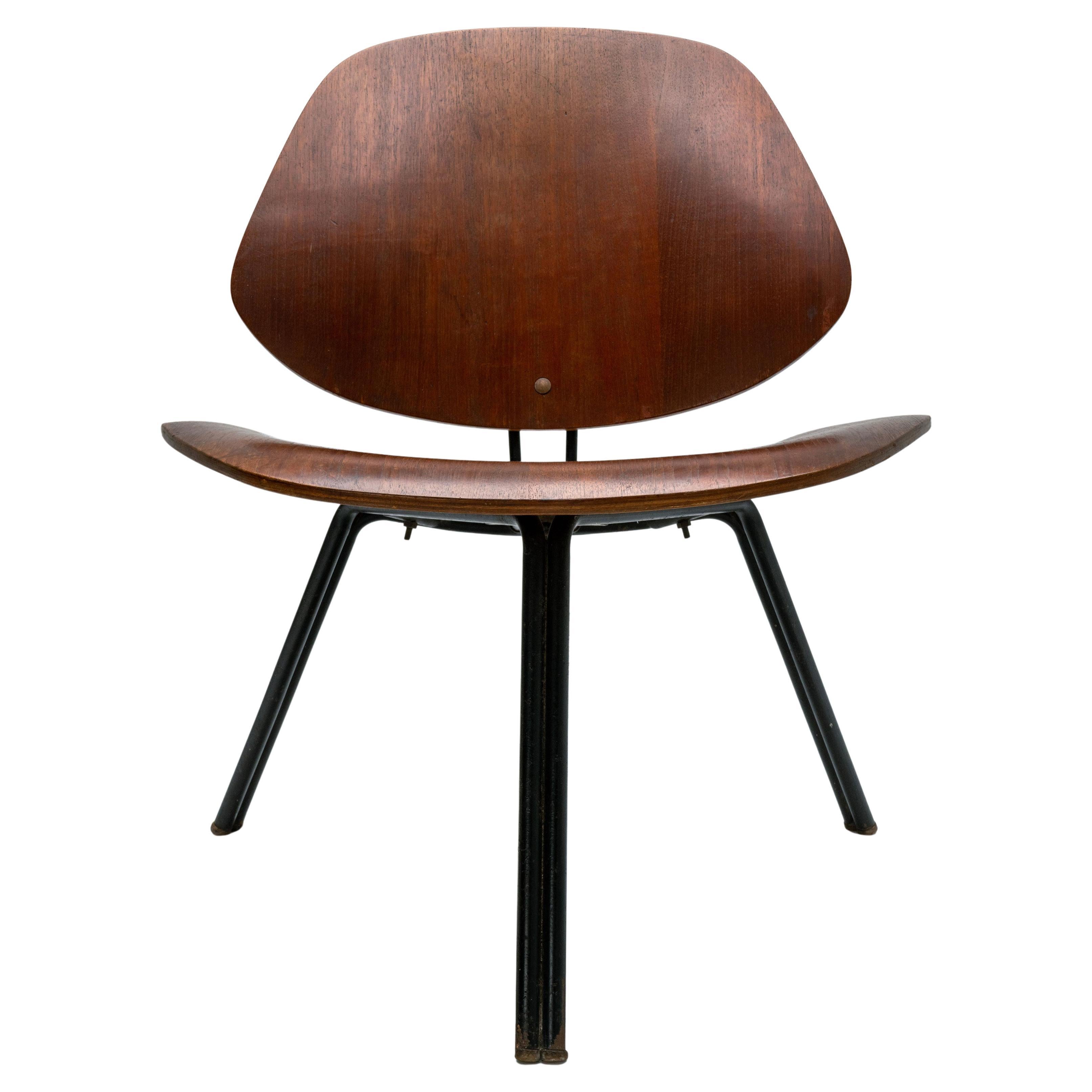 P31 Lounge chair - Osvaldo Borsani