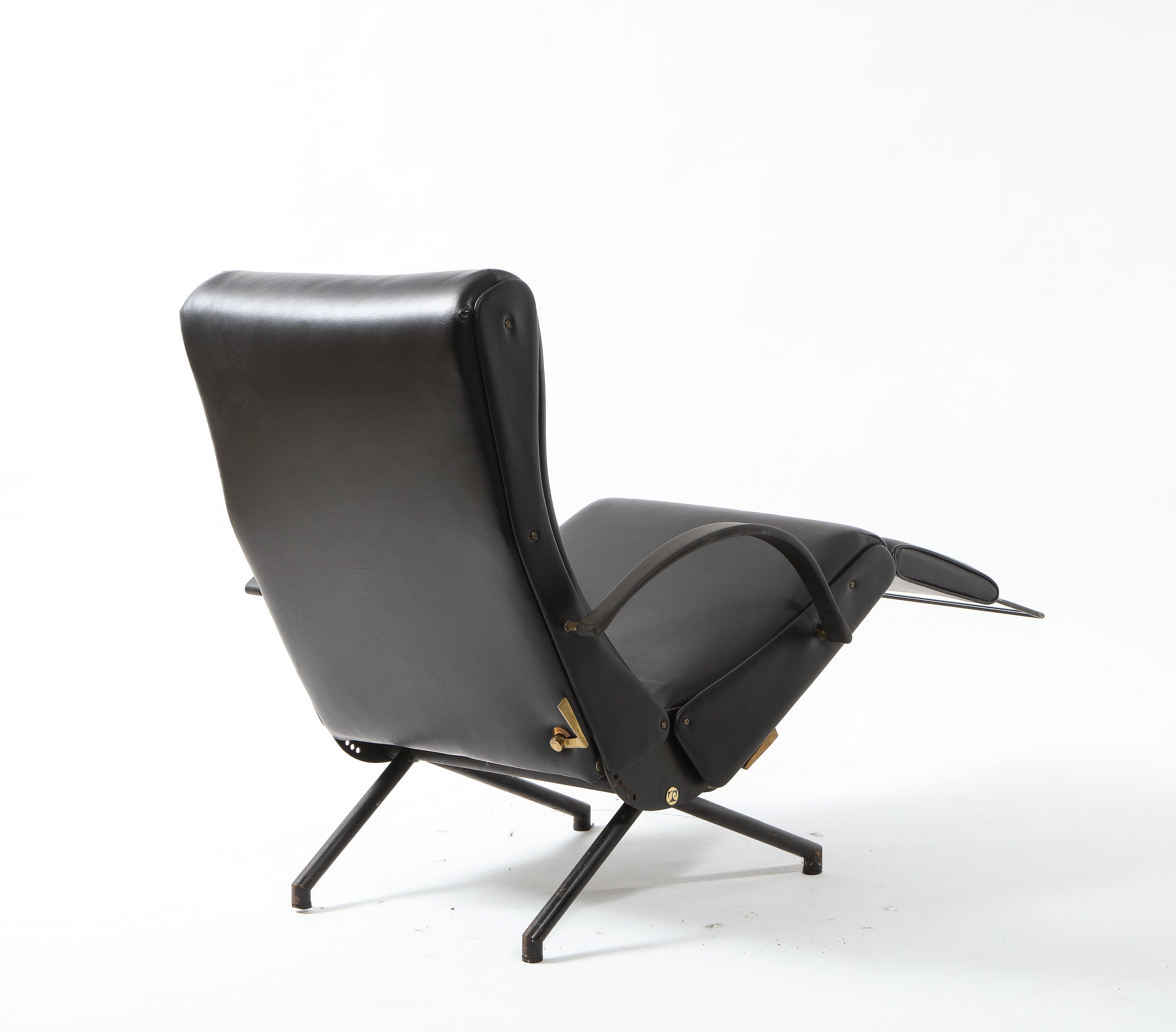 Osvaldo Borsani for Tecno P40 Adjustable Lounge Chair, Italy 1955 For Sale 3