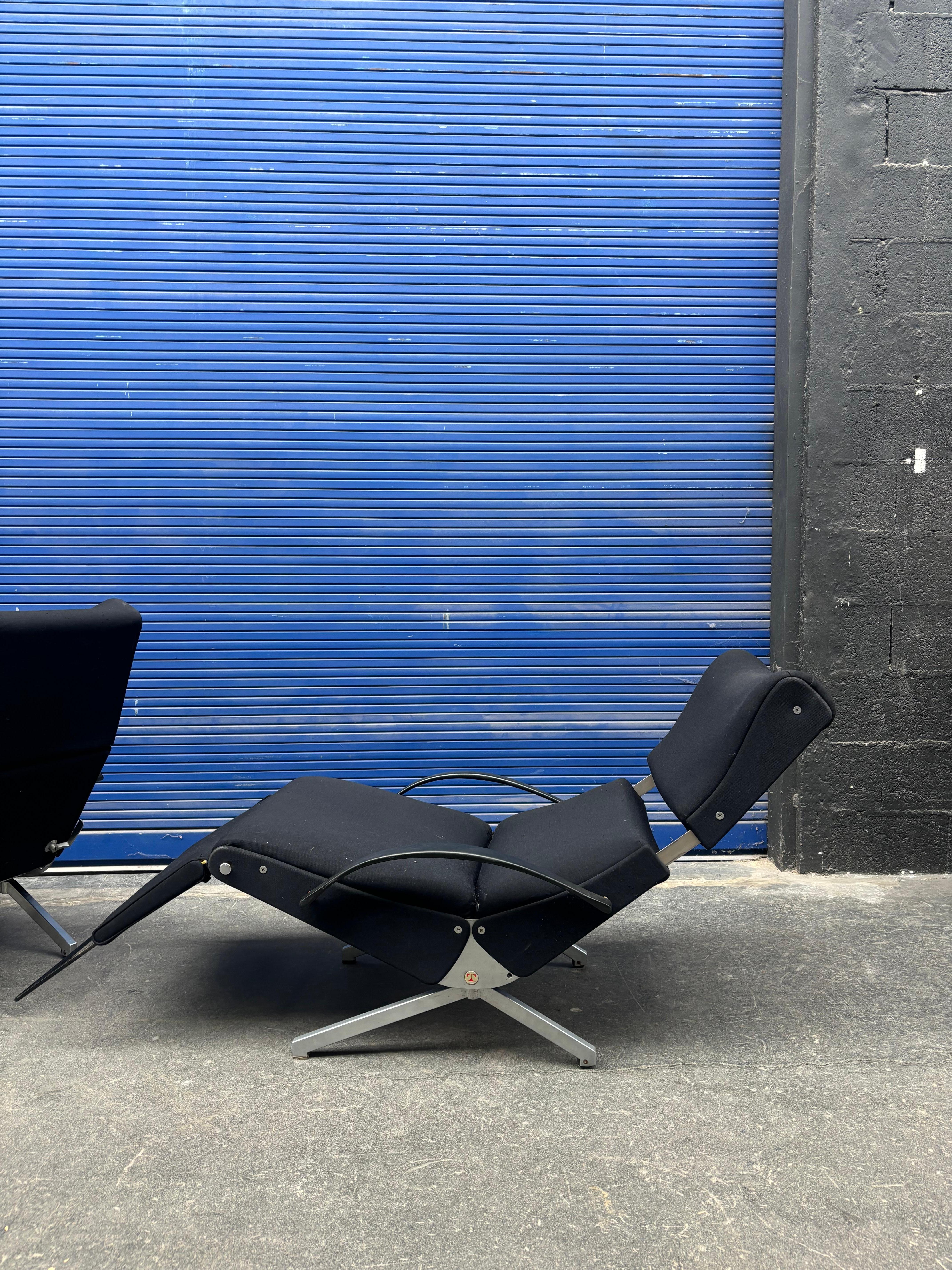 P40 par Osvaldo Borsani, première édition par Tecno en vente 12