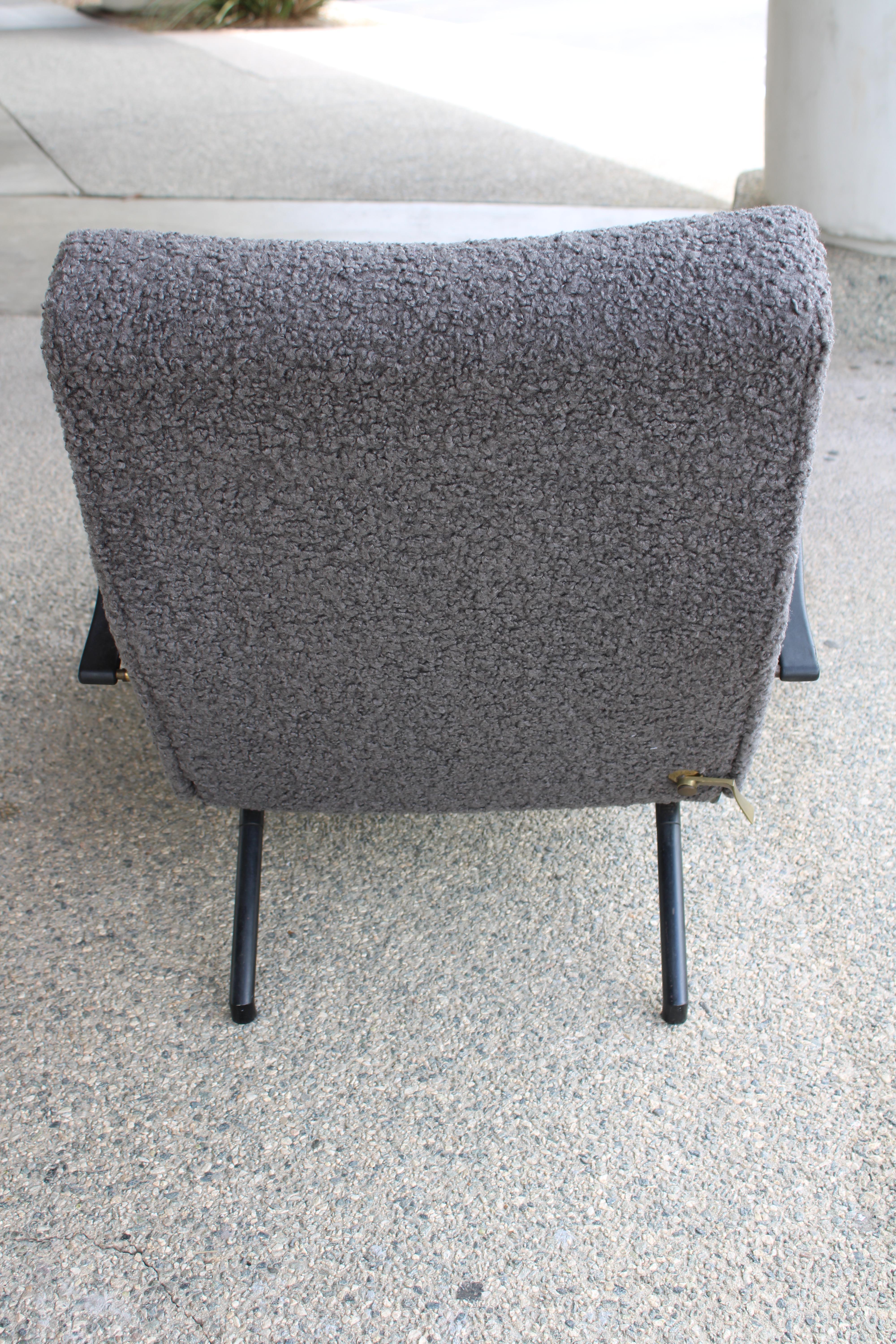 P40 Lounge Chair by Osvaldo Borsani for Tecno In Good Condition For Sale In Palm Springs, CA