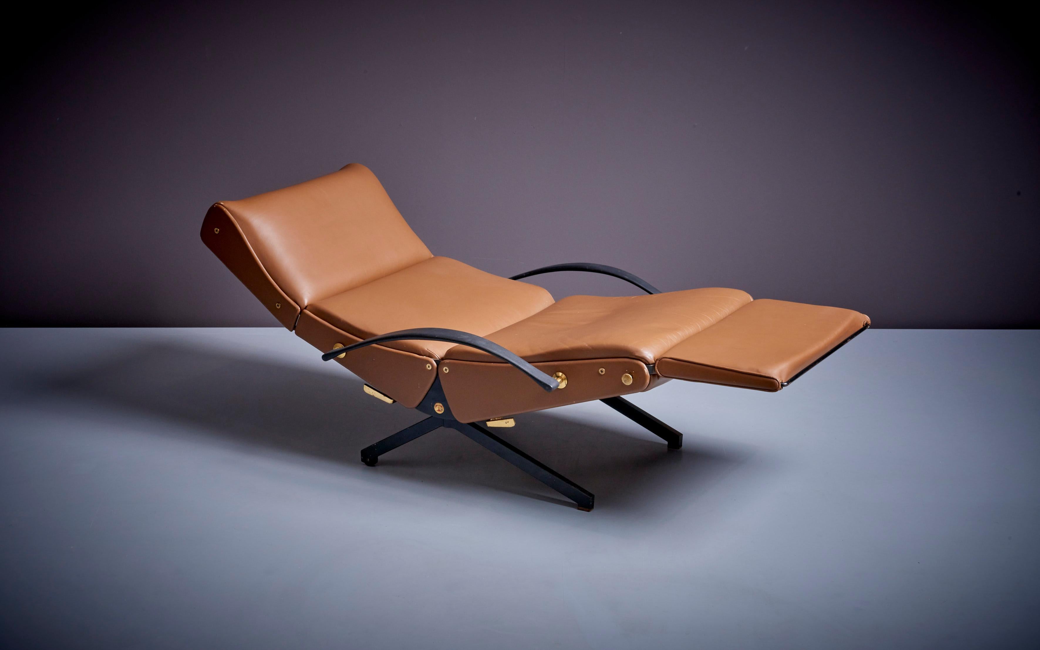 Italian P40 Lounge Chair by Osvaldo Borsani for Tecno in Brown Leather