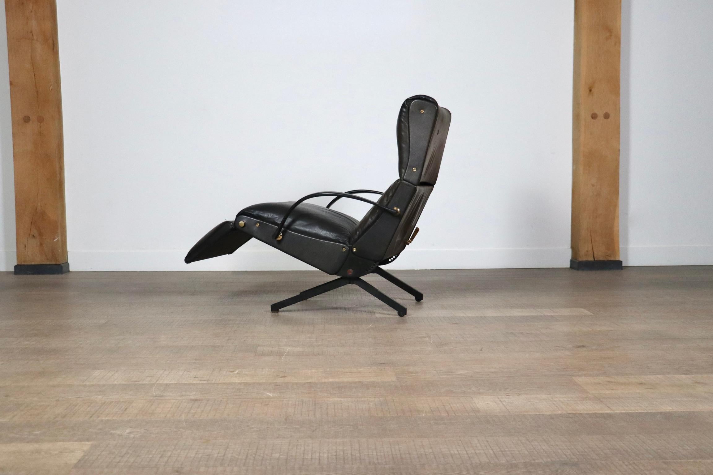 P40 Lounge Chair By Osvaldo Borsani For Tecno In Original Leather, Italy 1960s For Sale 5