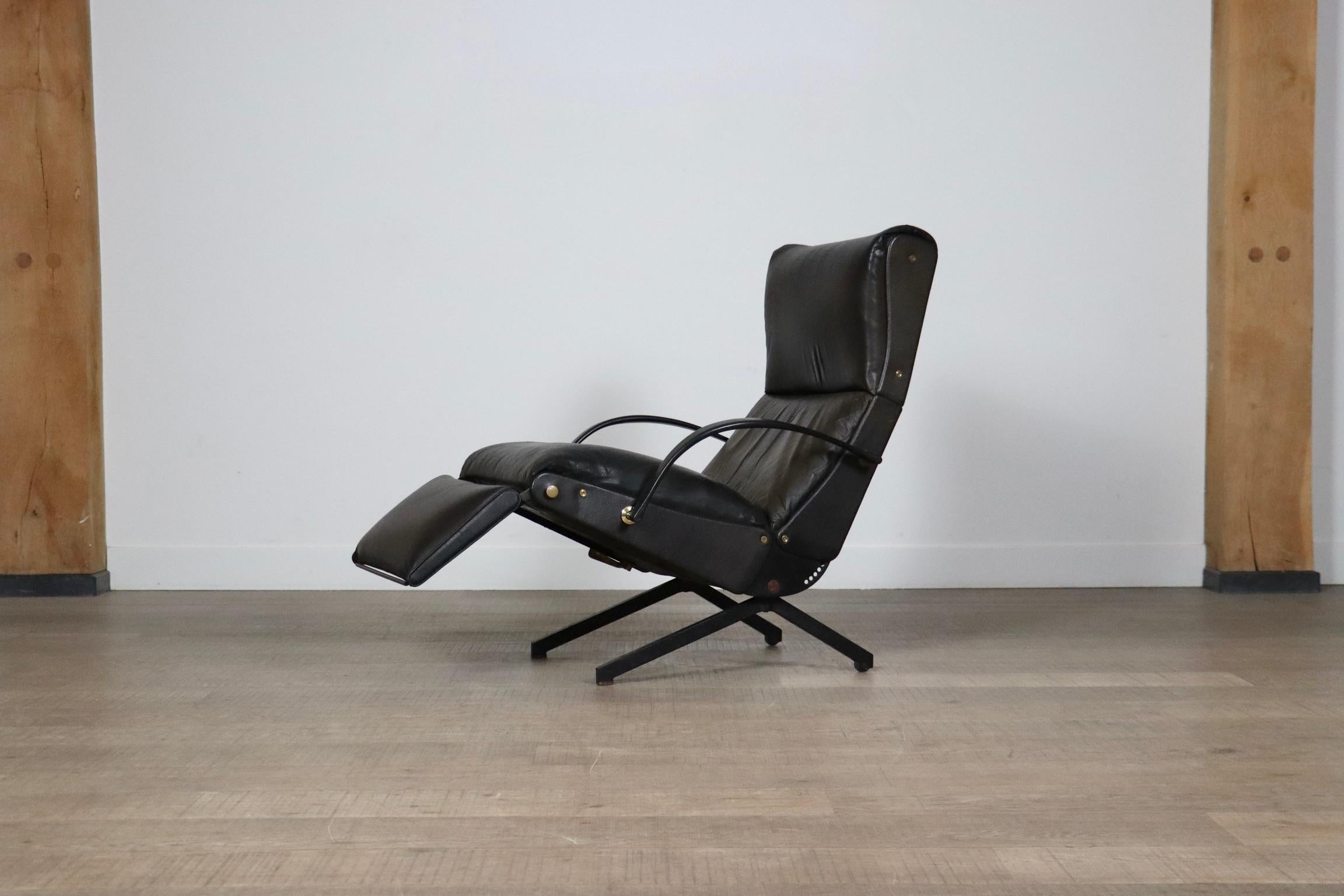 P40 Lounge Chair By Osvaldo Borsani For Tecno In Original Leather, Italy 1960s For Sale 6