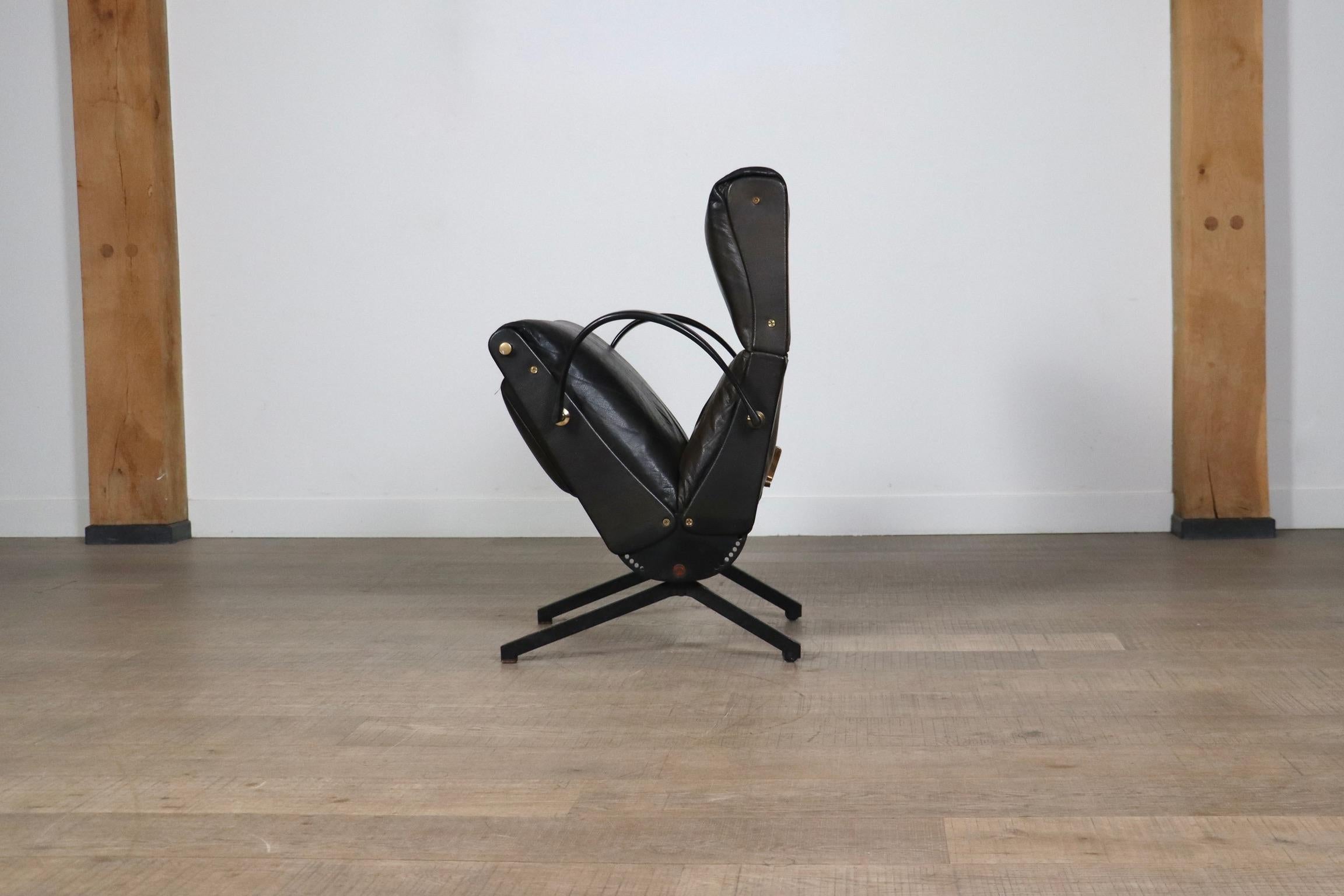 P40 Lounge Chair By Osvaldo Borsani For Tecno In Original Leather, Italy 1960s For Sale 9