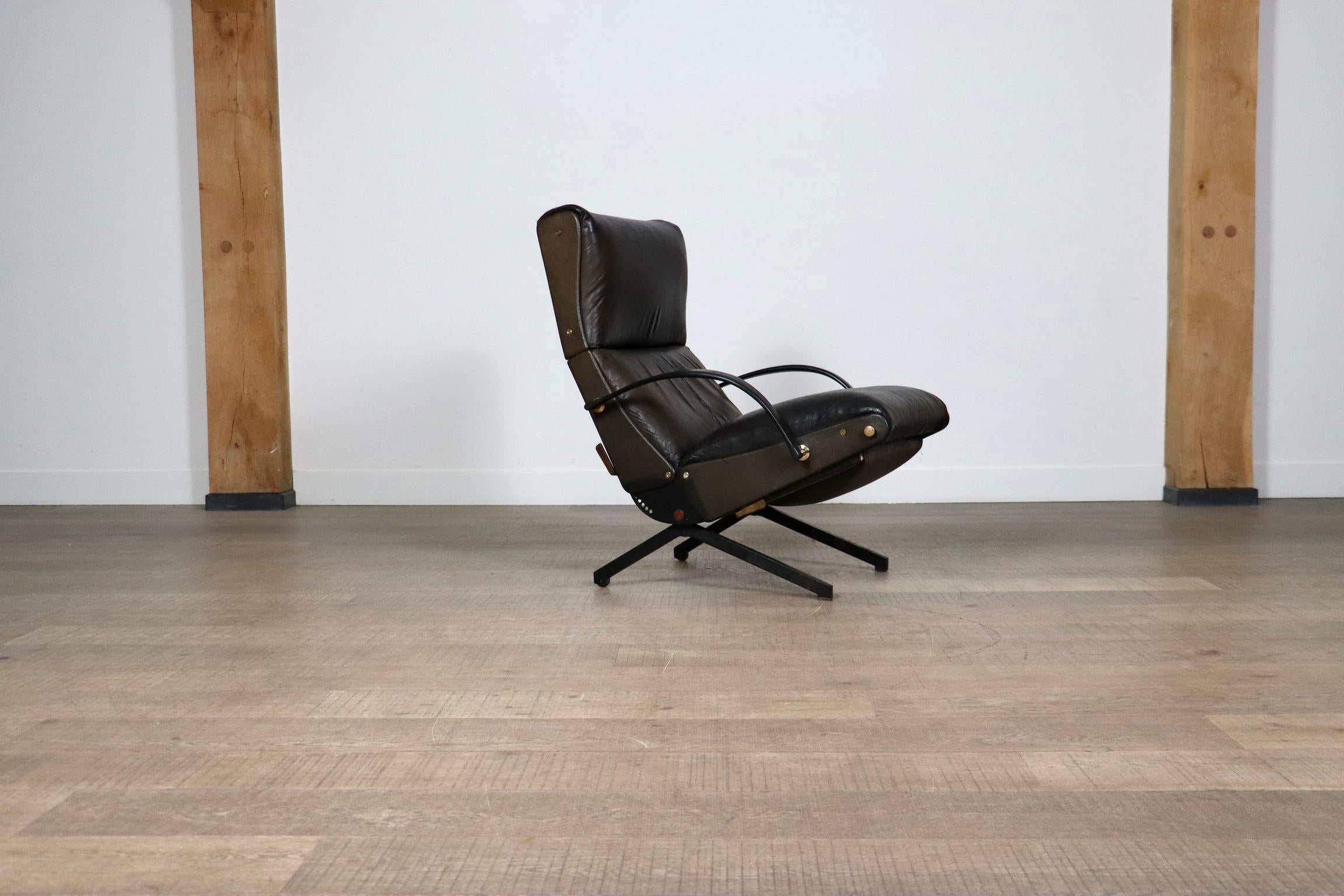 P40 Lounge Chair By Osvaldo Borsani For Tecno In Original Leather, Italy 1960s In Good Condition For Sale In ABCOUDE, UT
