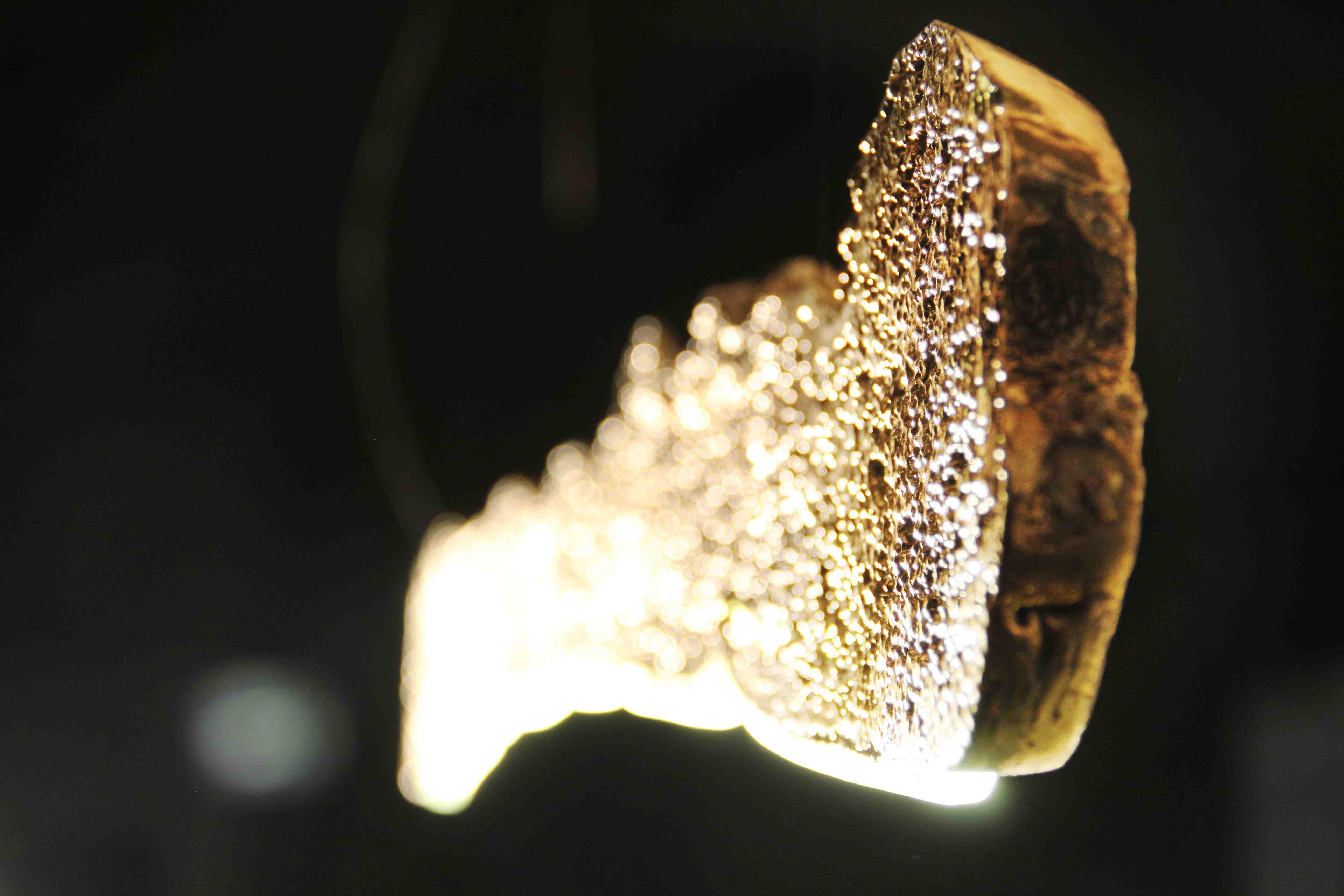 Post-Modern Pa d’or Pendant Lamp by Andreu Carulla Studio For Sale