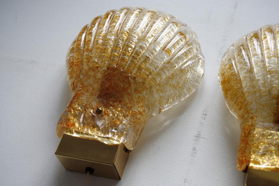 Mid-Century Modern Paar of Italian Vintage Murano Glass Shell Wall Lights Sconces