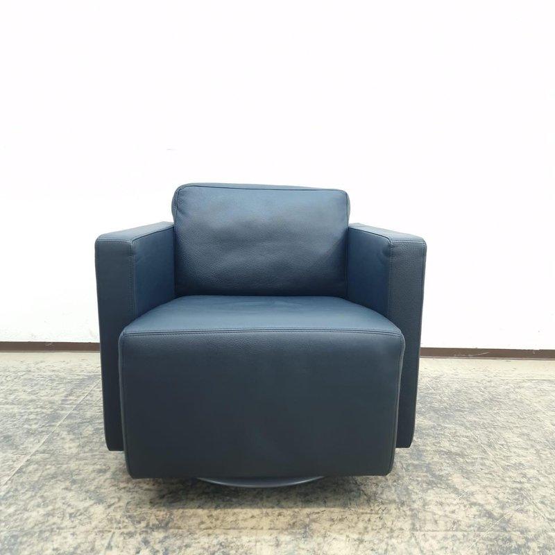 Paar Walter Knoll “Nelson” Armlehnstühle – Blau, Sehr Guter Zustand Moderno de mediados de siglo en venta