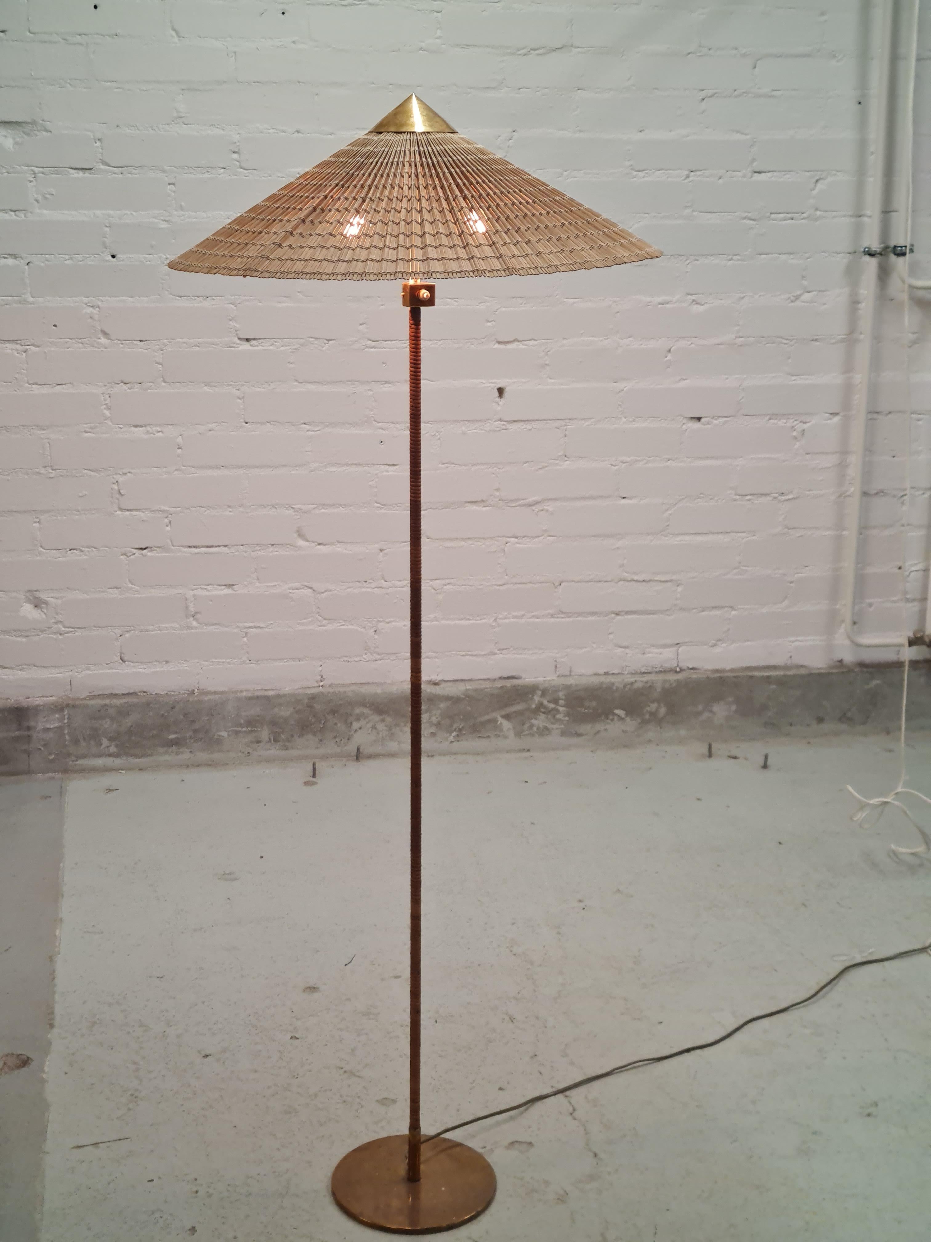 Finnish Paavo  Tynell `Chinese Hat´ Floor Lamp  9602, Taito 1940s For Sale