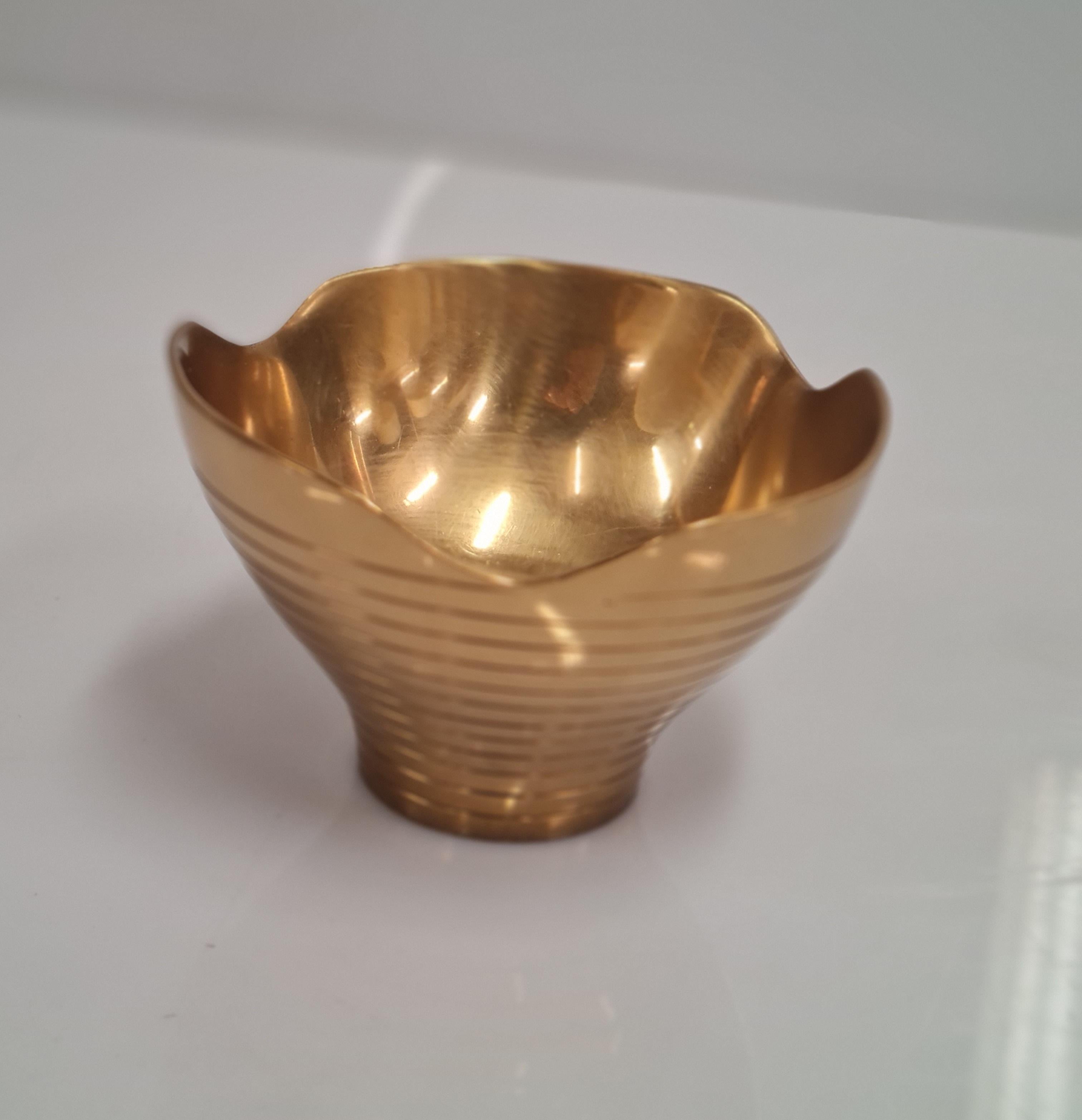 Paavo & Helena Tynell Brass Bowl no. 4, Taito 1940s For Sale 3