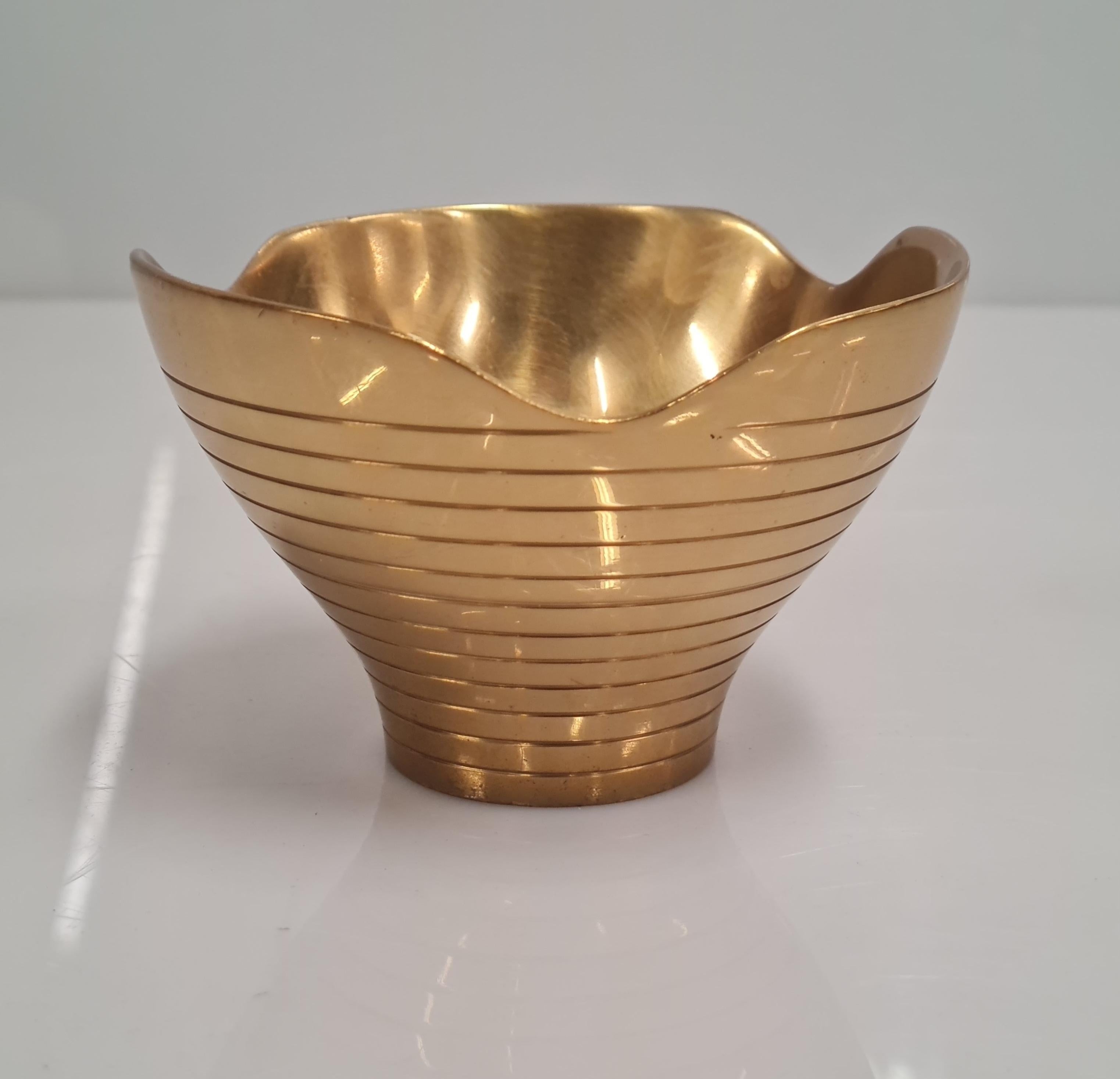 Paavo & Helena Tynell Brass Bowl no. 4, Taito 1940s For Sale 5