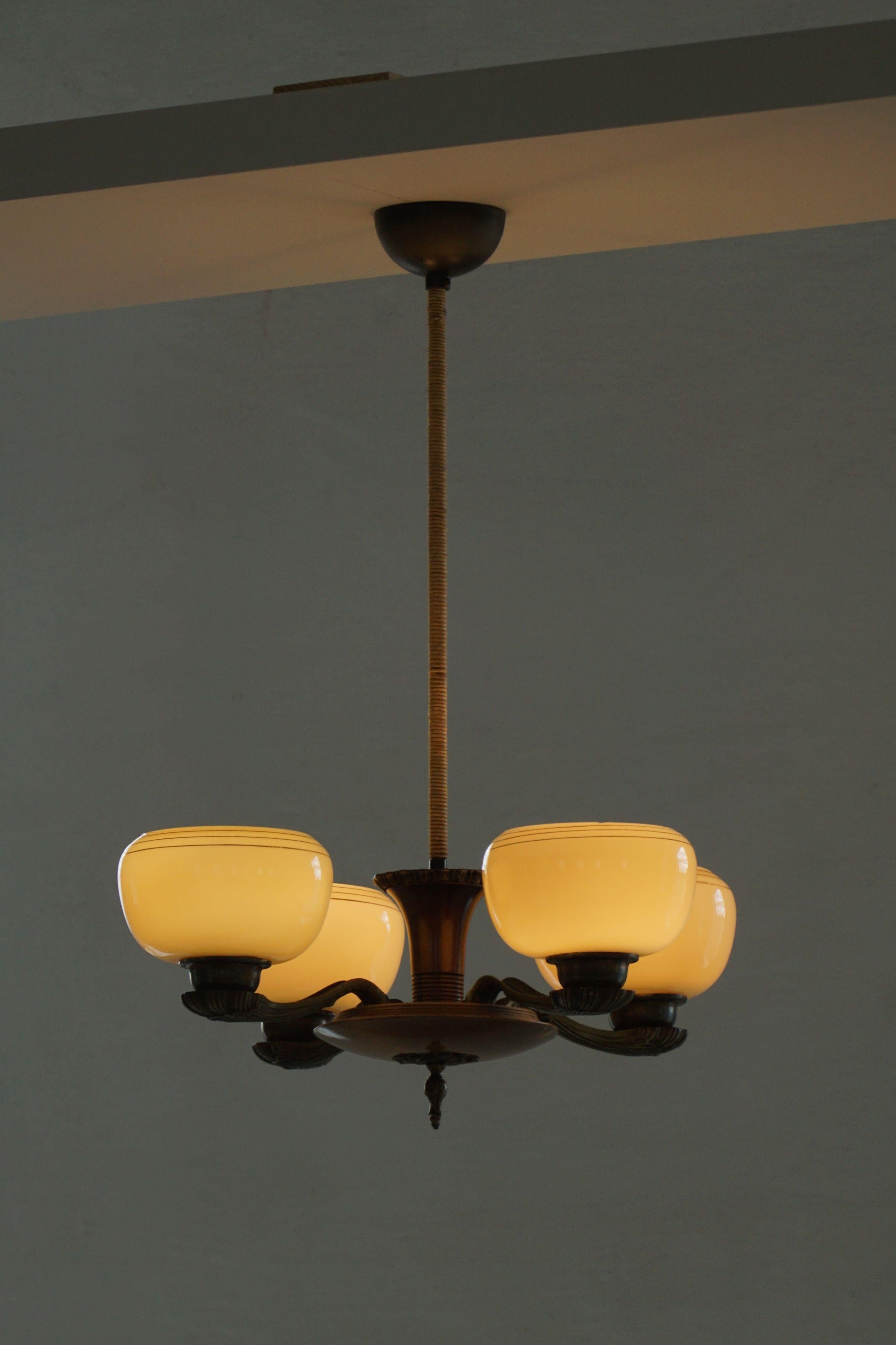 Un raffinato lampadario 
