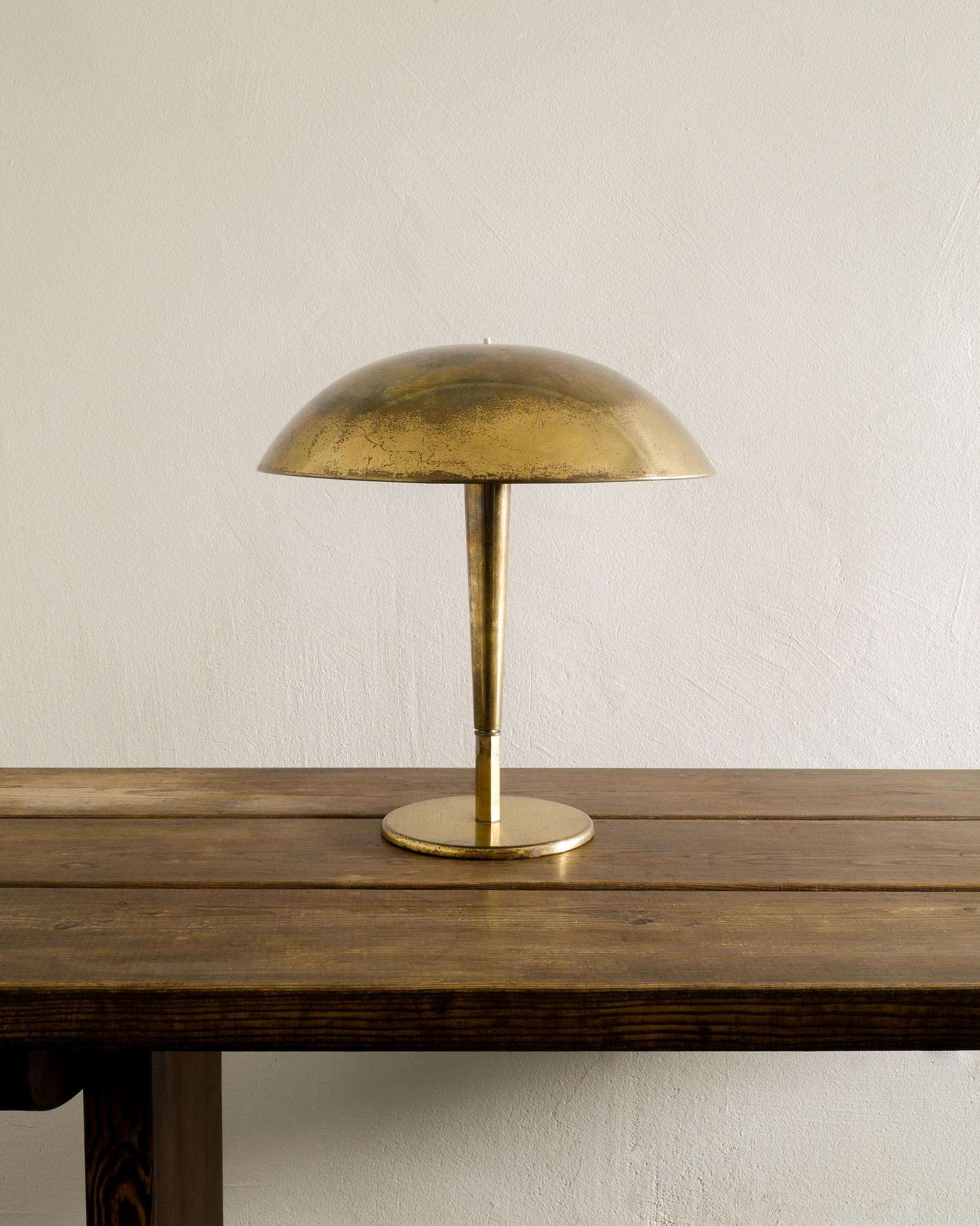 Rare mid century table desk lamp in brass model 