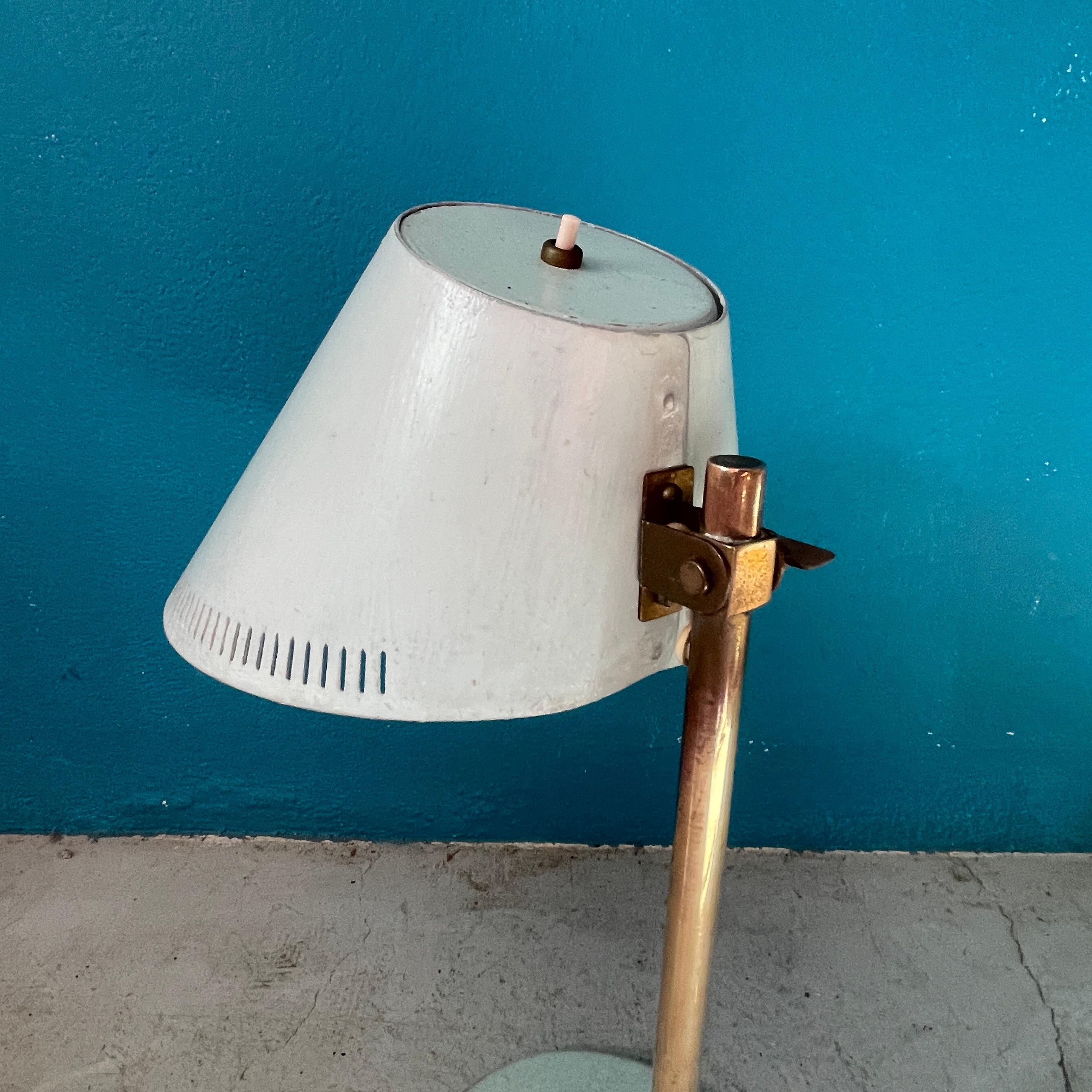 Paavo Tynell 9227 Table Lamp for TAITO / Idman Finland, 1950's For Sale 4